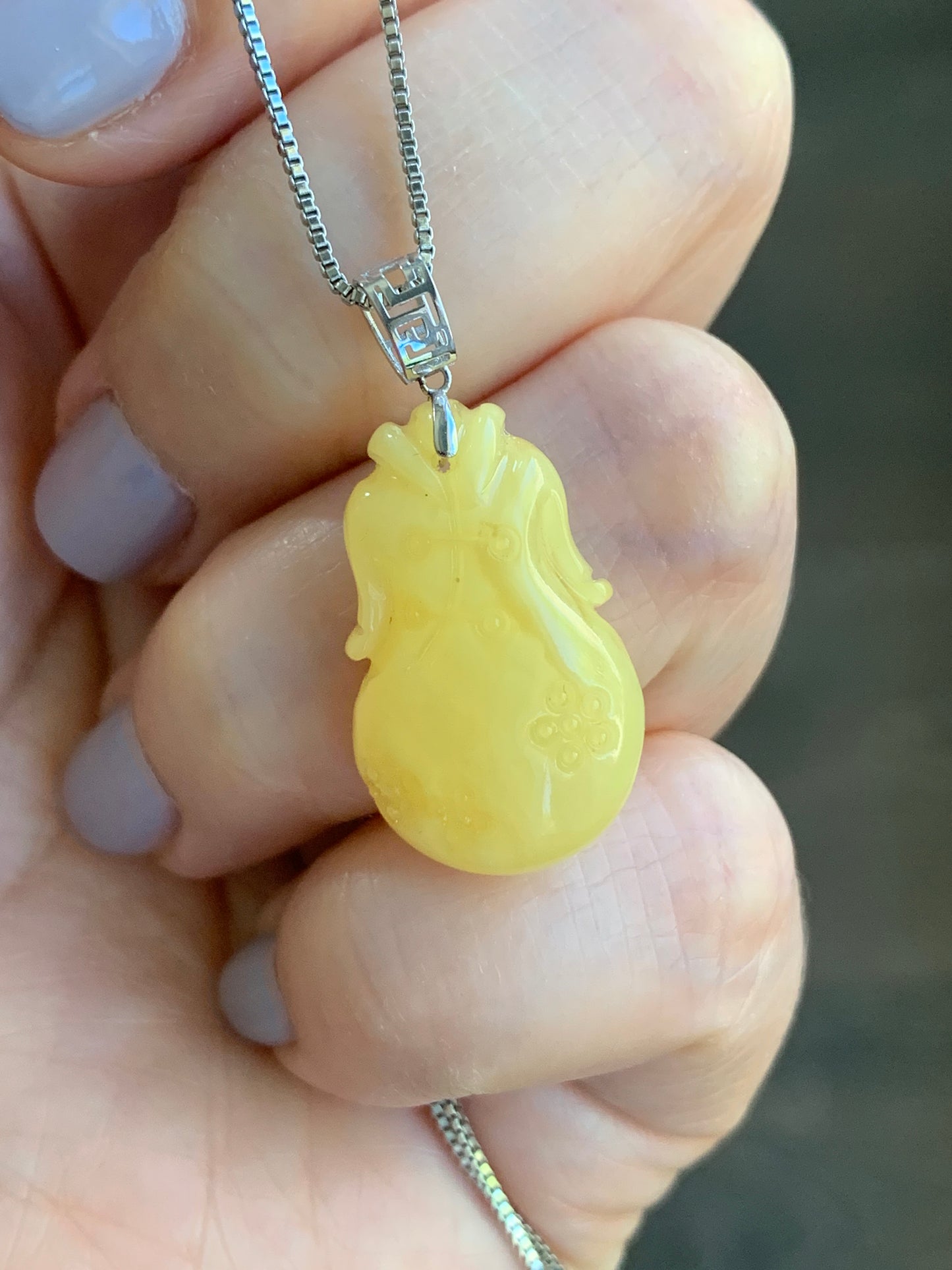 Natural Beewax Amber Light Yellow Carved Qi Pao Chinese Traditional Dress Pendant 18K White Gold