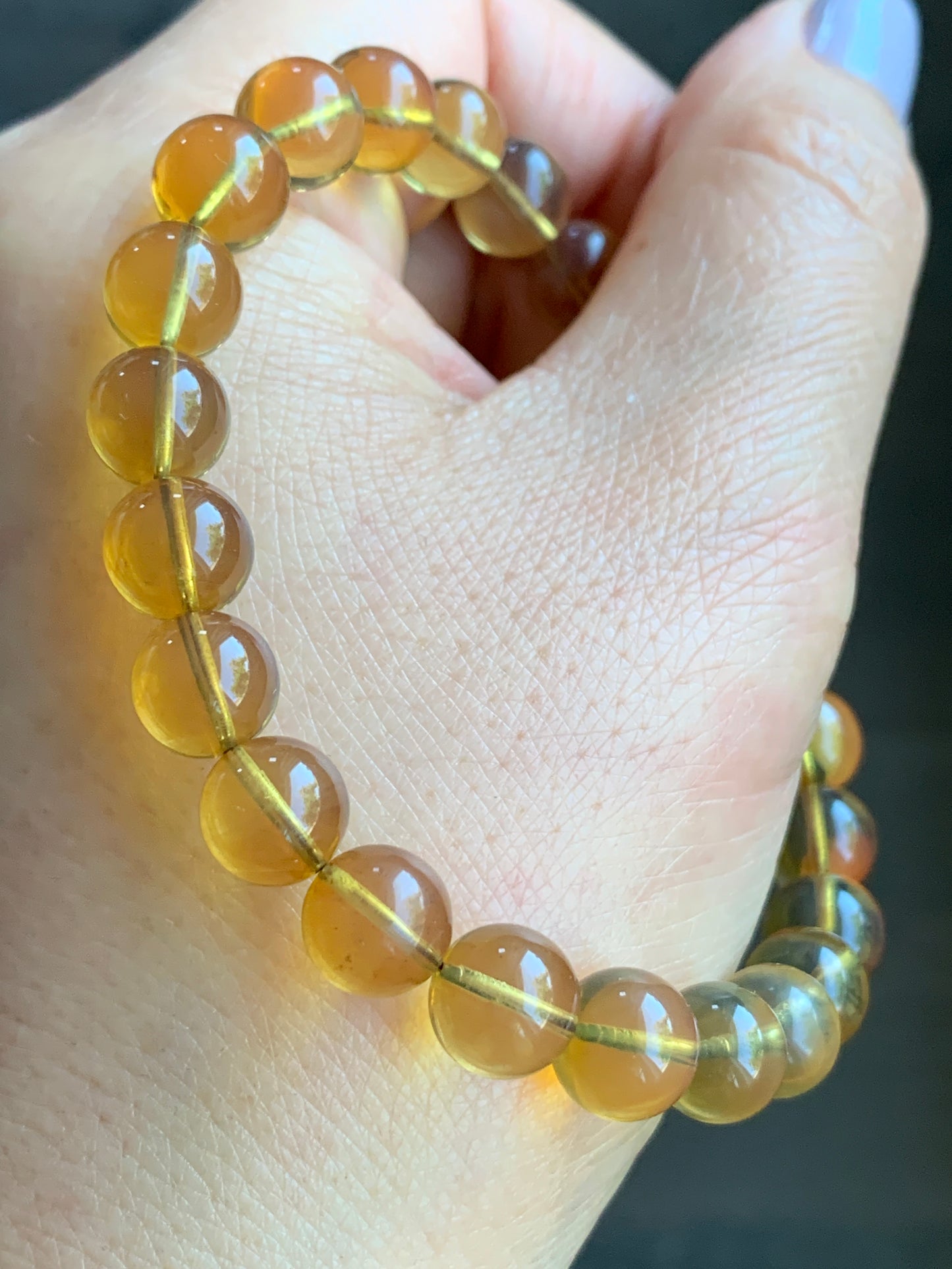 Natural Burmese Blue Amber Round Beads Beaded Bracelet Stretchy 8.5mm 7.75” 8g 天然缅甸蓝珀圆珠手串