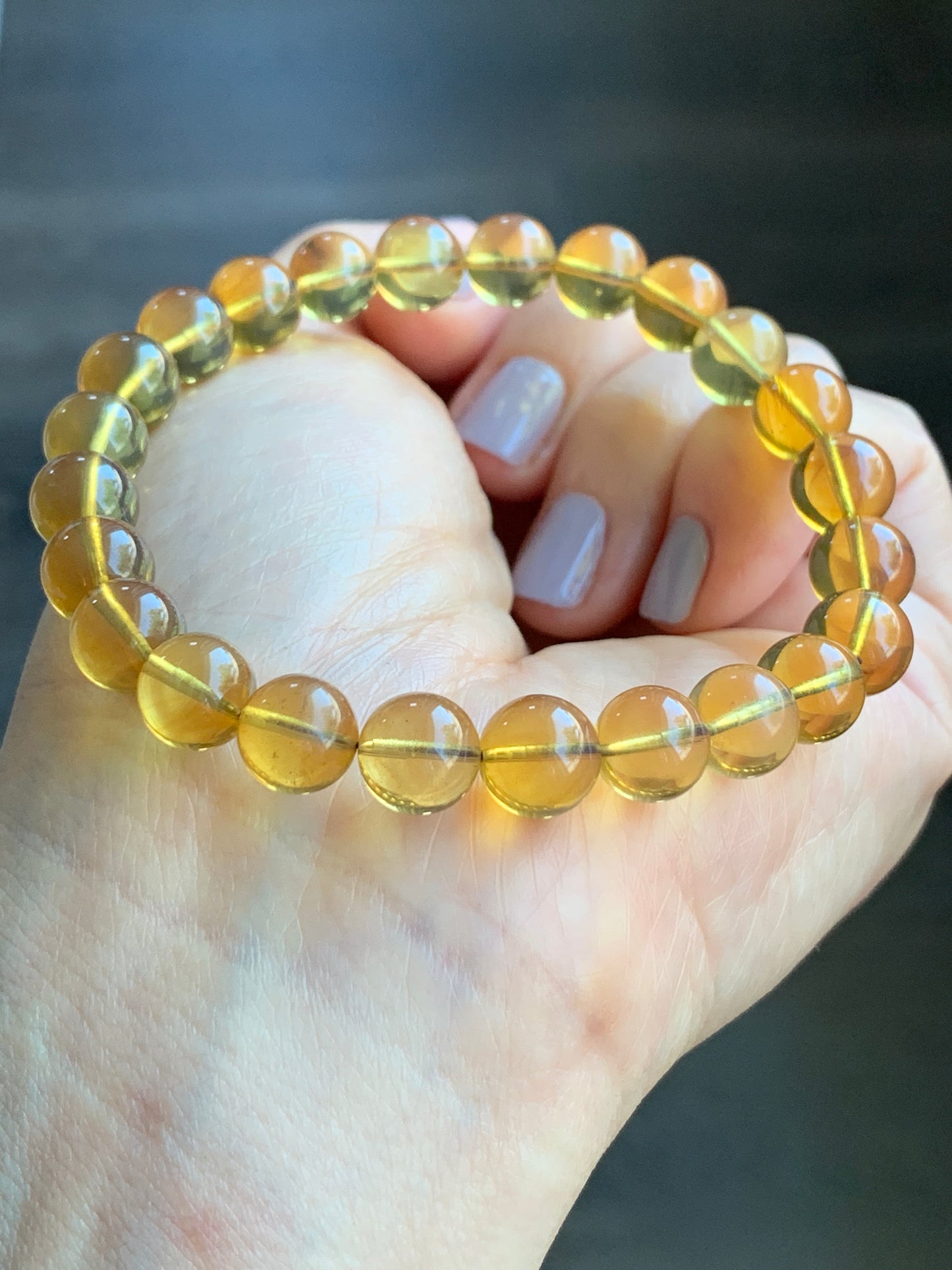 Natural Burmese Blue Amber Round Beads Beaded Bracelet Stretchy 8.5mm 7.75” 8g 天然缅甸蓝珀圆珠手串