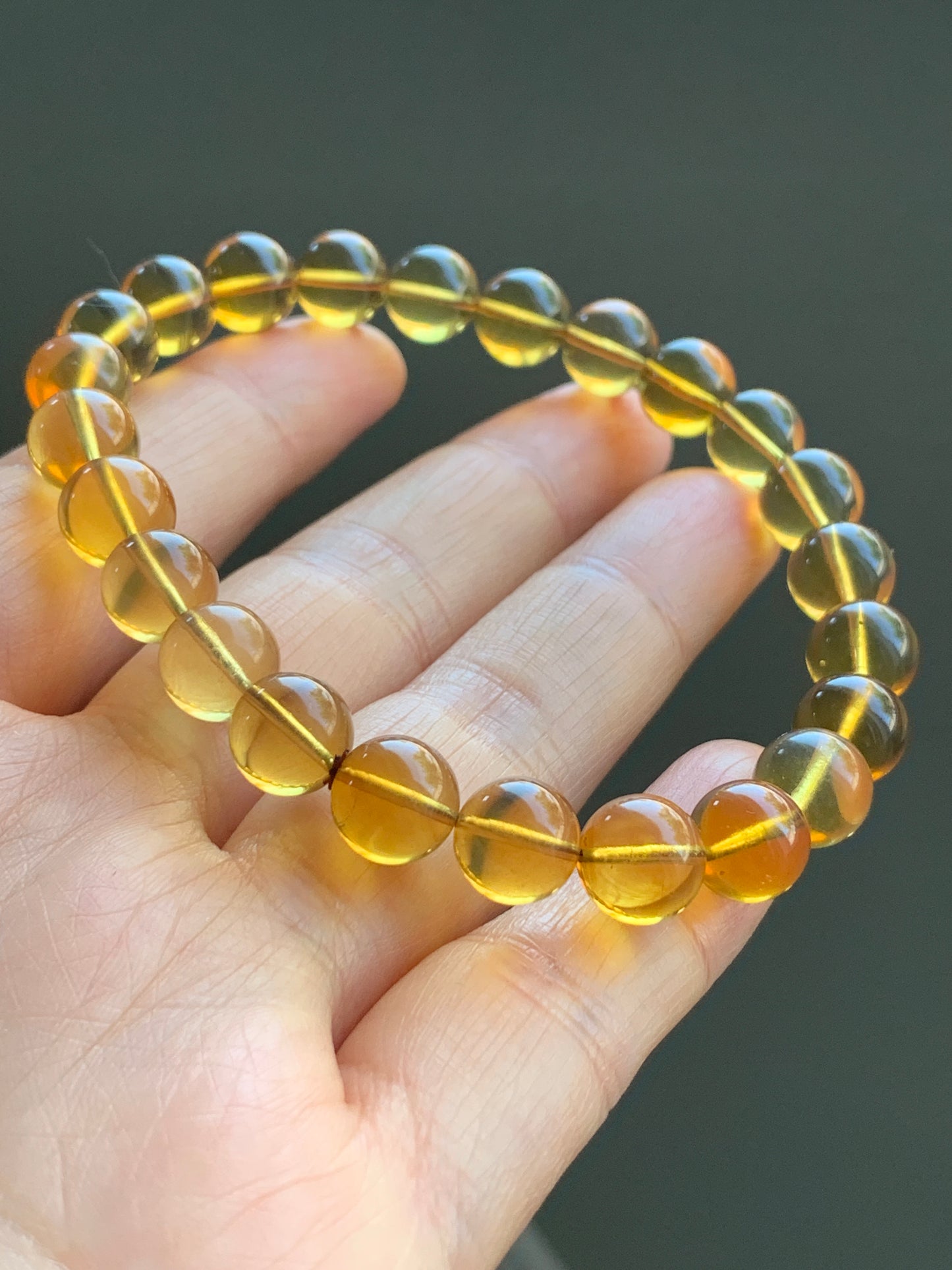 Natural Burmese Blue Amber Round Beads Beaded Bracelet Stretchy 8.5mm 7.75” 8g 天然缅甸蓝珀圆珠手串