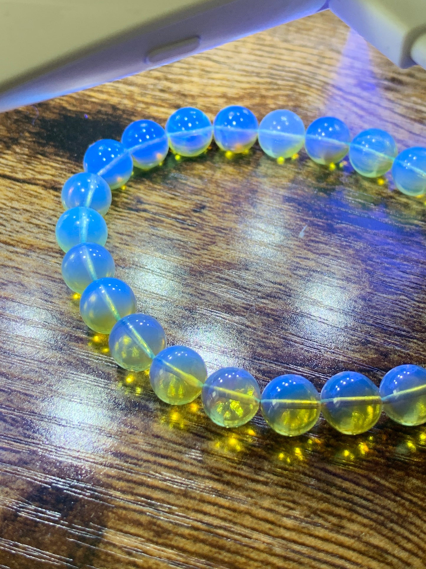 Natural Burmese Blue Amber Round Beads Beaded Bracelet Stretchy 8.5mm 7.75” 8g 天然缅甸蓝珀圆珠手串