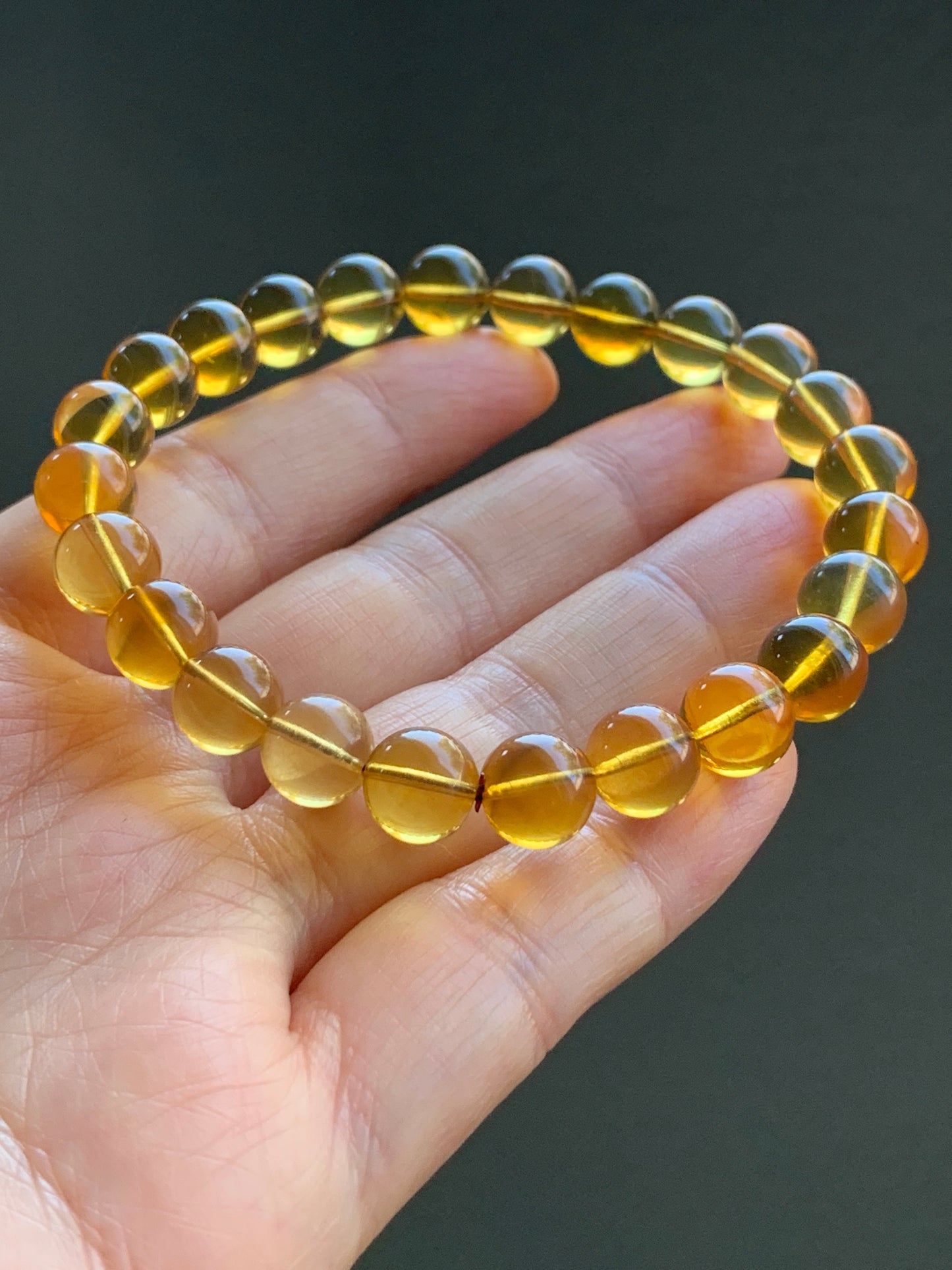 Natural Burmese Blue Amber Round Beads Beaded Bracelet Stretchy 8.5mm 7.75” 8g 天然缅甸蓝珀圆珠手串