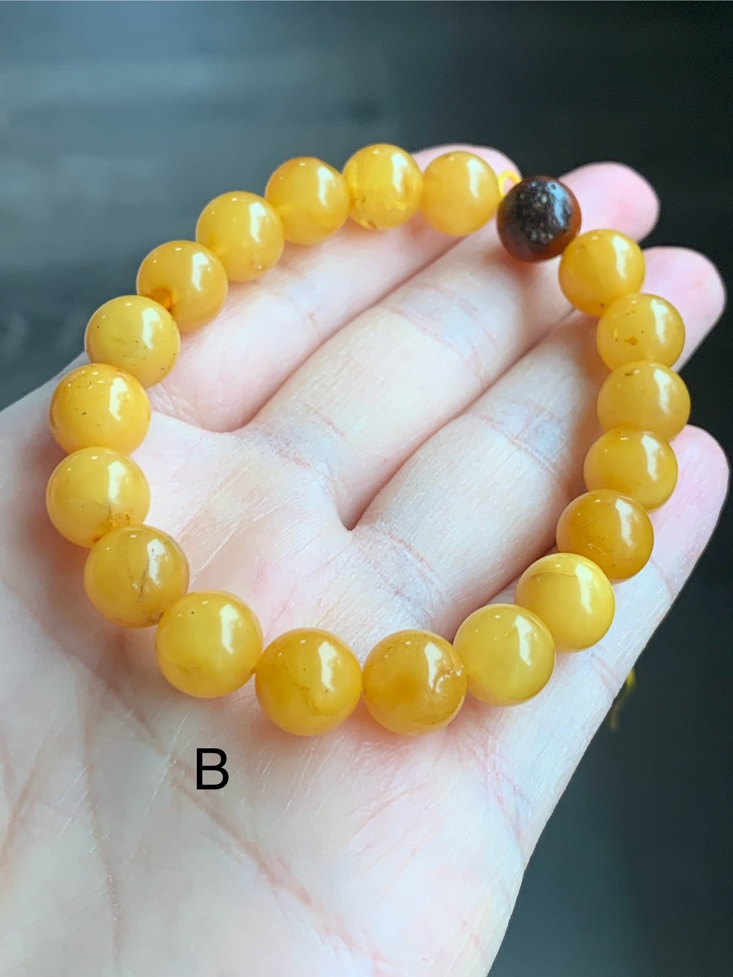 Natural Untreated Old Beewax Amber Beaded Bracelet