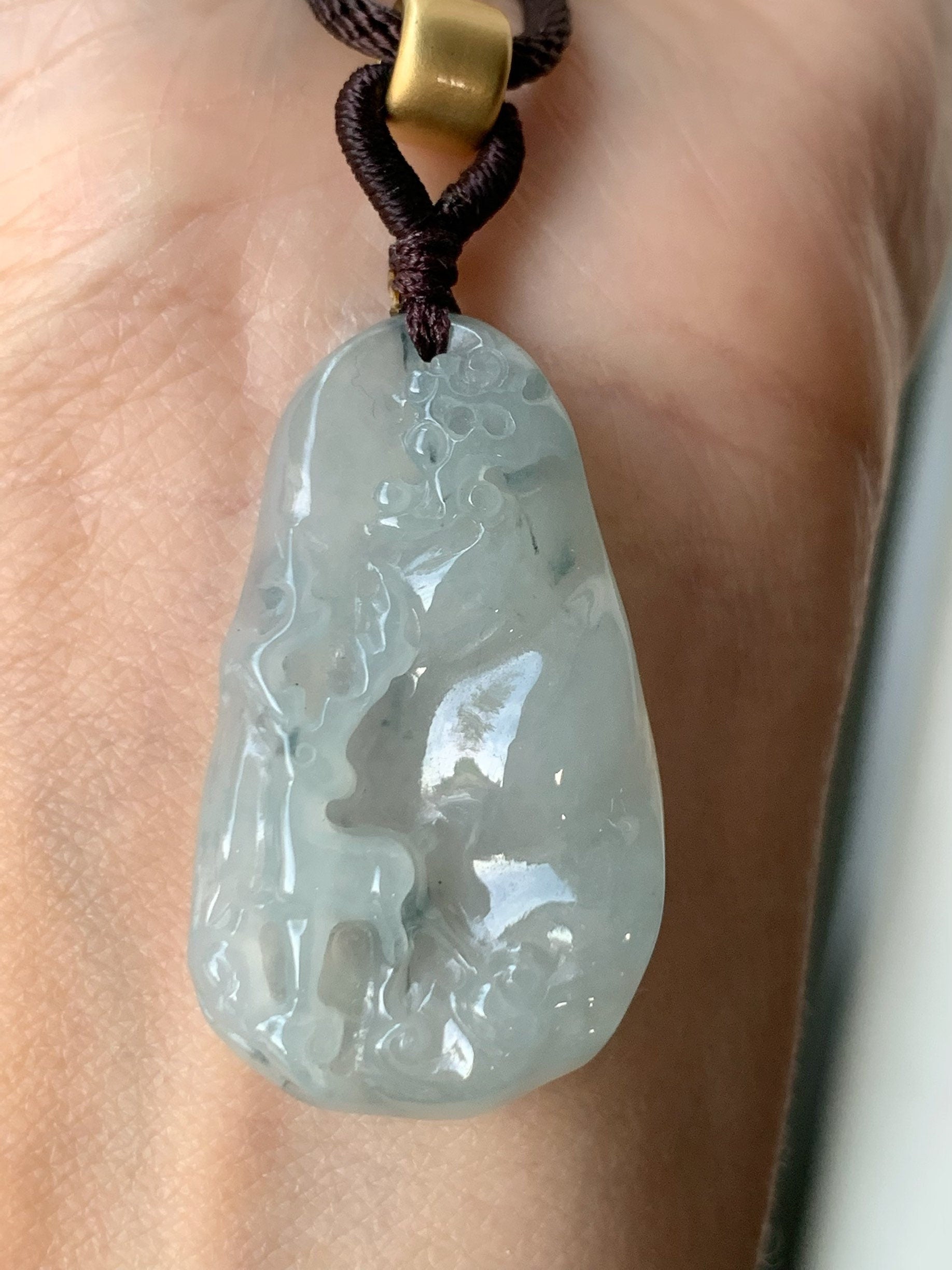 Beautiful Natural Burmese Icy Translucent light green Jadeite with Dark Green Marbling Pendant Carved with Deer 冰胶晴底飘花鹿牌吊坠