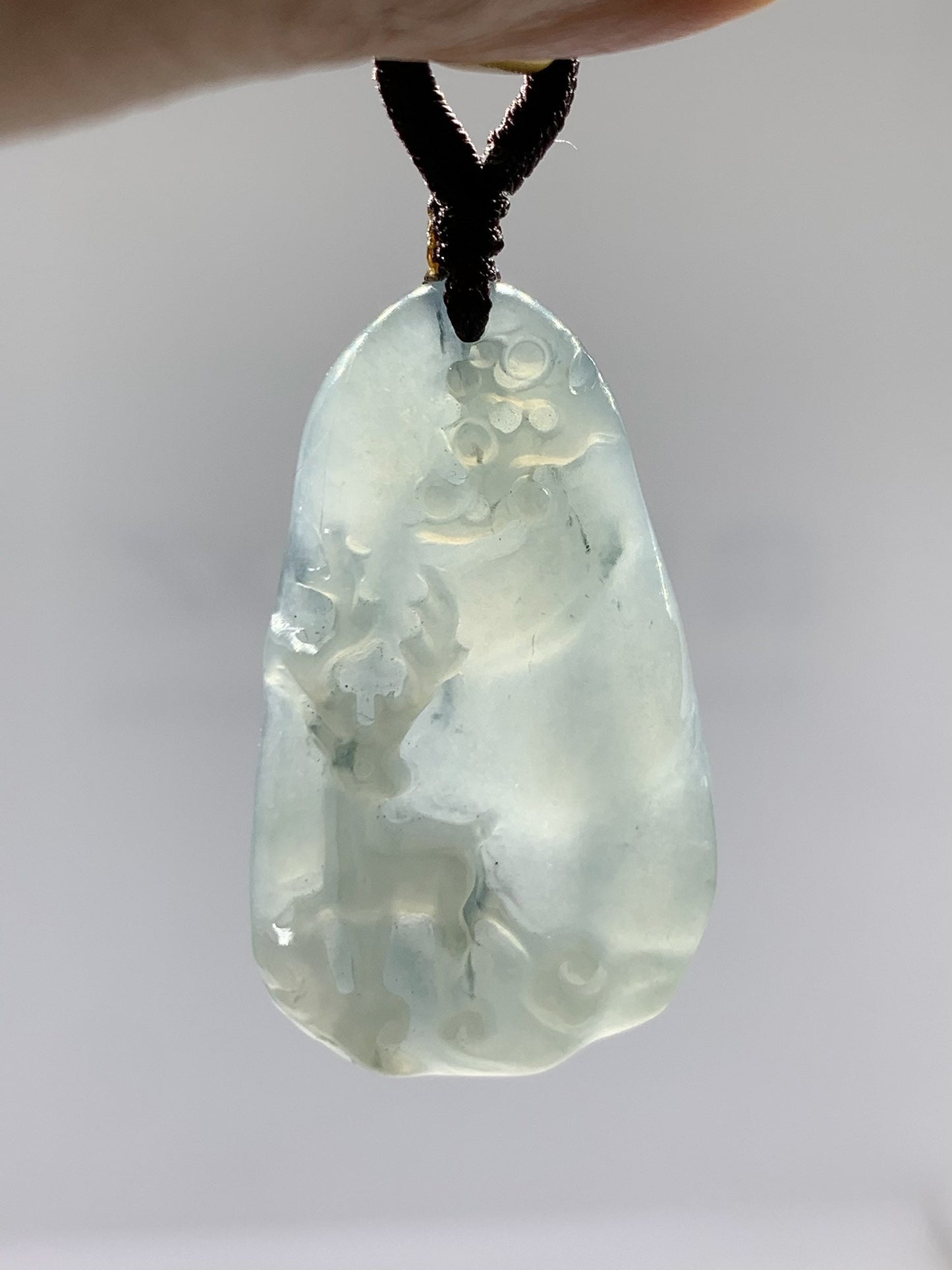 Beautiful Natural Burmese Icy Translucent light green Jadeite with Dark Green Marbling Pendant Carved with Deer 冰胶晴底飘花鹿牌吊坠