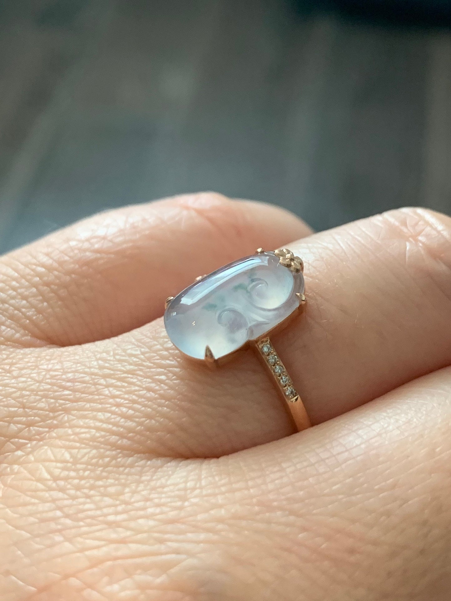 Certified Burmese Natural Garde A Premium Jadeite with Green Marbling Ruyi Ring Size 7 18K Rose Gold & Diamonds 天然缅甸翡翠正冰飘花如意钻石镶嵌戒指