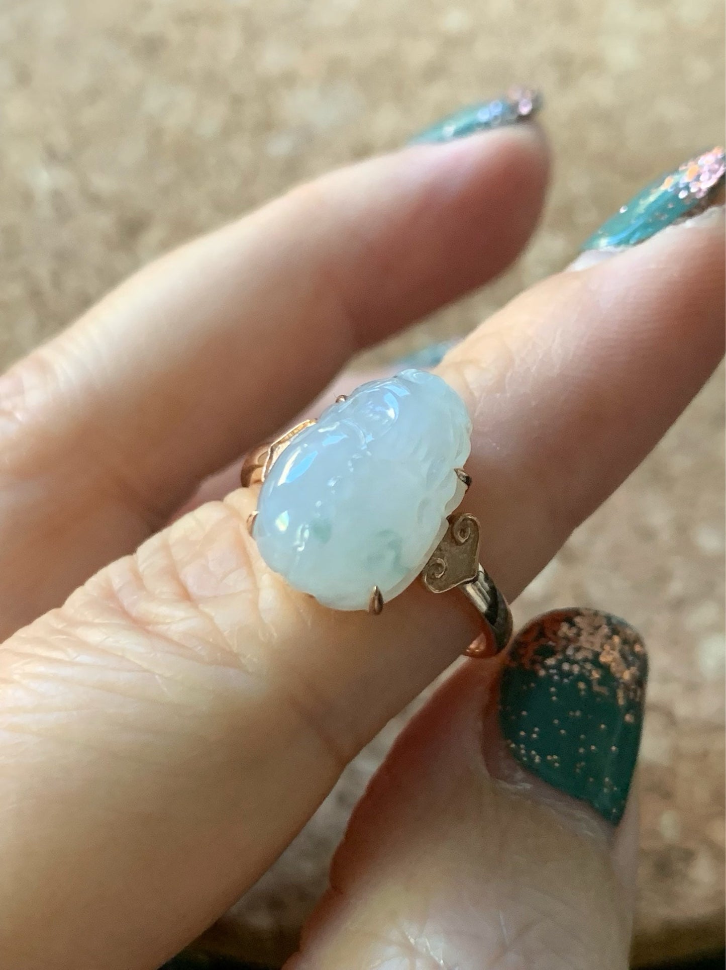 Certified Natural Burmese Icy Translucent and Gelatinous Jadeite with green marbling Pixiu Ring Size 7 18K Rose Gold 天然缅甸冰晴飘花翡翠貔貅镶嵌戒指