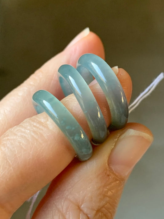 Stunning Natural Guatemalan Premium Icy Blue Jadeite Band Ring Comfort Fit Small Sizes 4, 5.25, 6.5 天然冰危蓝起冰起光翡翠戒圈