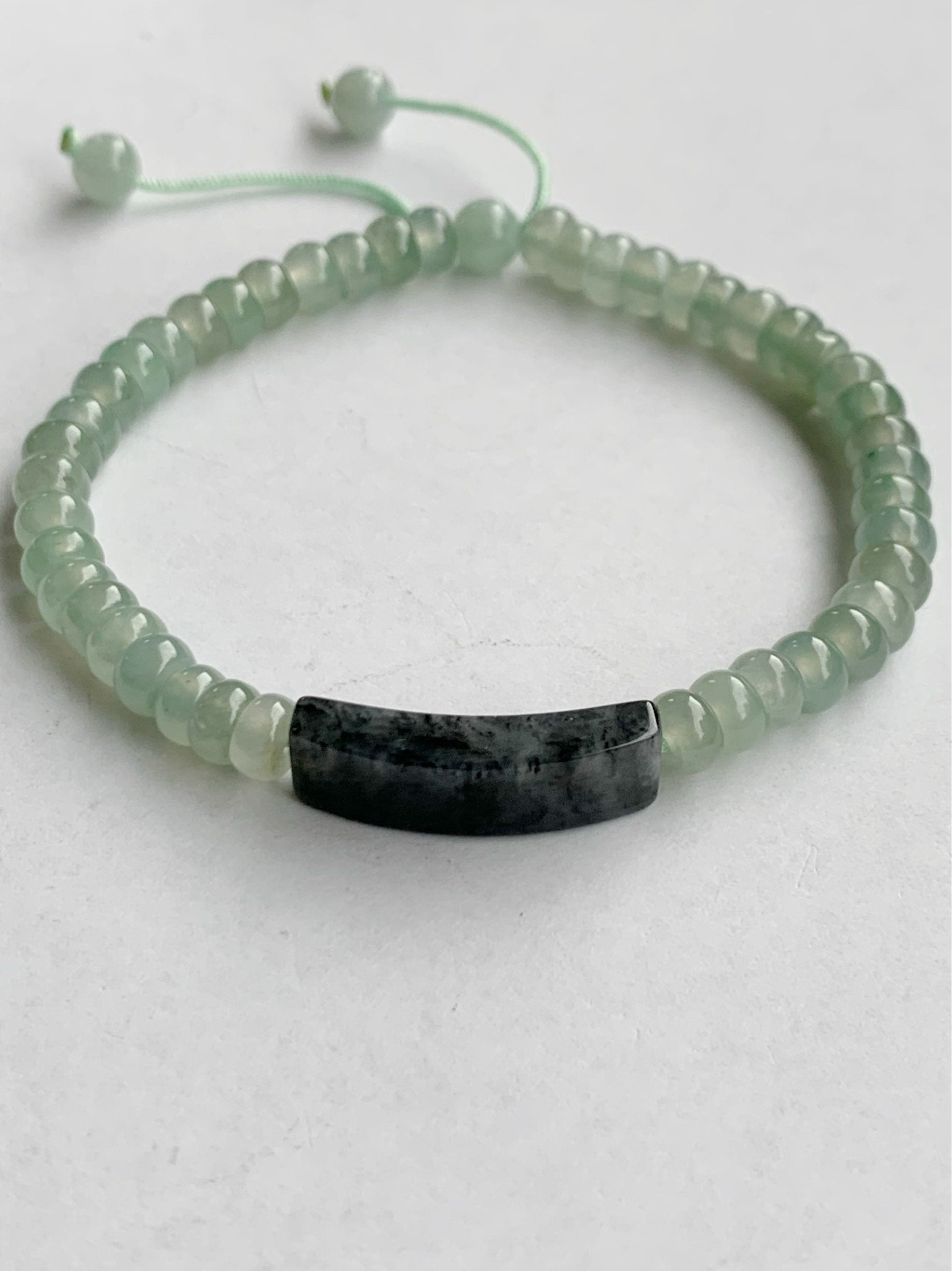 Natural Burmese Icy Highly Translucent Gelatinous Light Green Jadeite Flat Beads Wuji Jadeite Curved Bead Beaded Bracelet 7” 天然缅甸晴底翡翠算盘珠乌鸡手牌