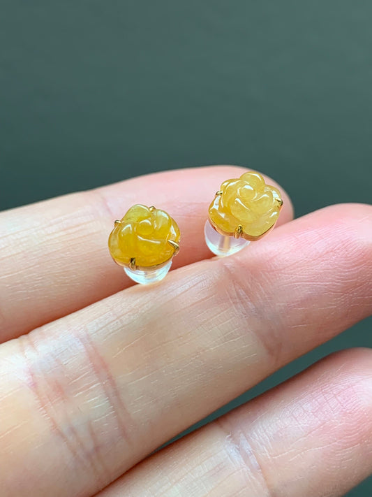 Certified Burmese Natural Premium Icy Translucent Vibrant Yellow Jadeite Carved Rose Flower Stud Earrings 18K Yellow Gold 天然缅甸冰黄翡玫瑰花镶嵌耳钉