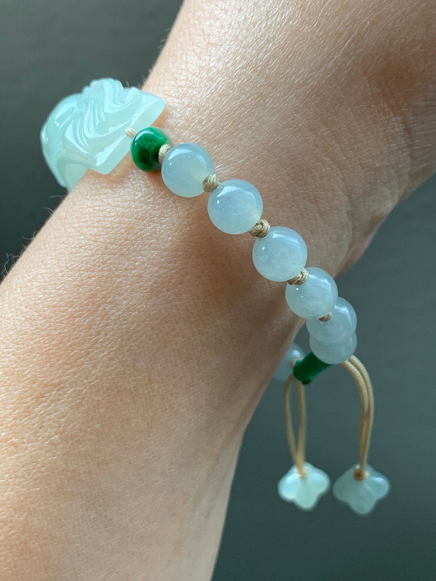 Stunning Natural Burmese Icy Translucent Gelatinous Light Green Jadeite Carved 9-Tailed Fox Beaded Bracelet 天然缅甸冰胶晴底翡翠九尾狐手牌手串