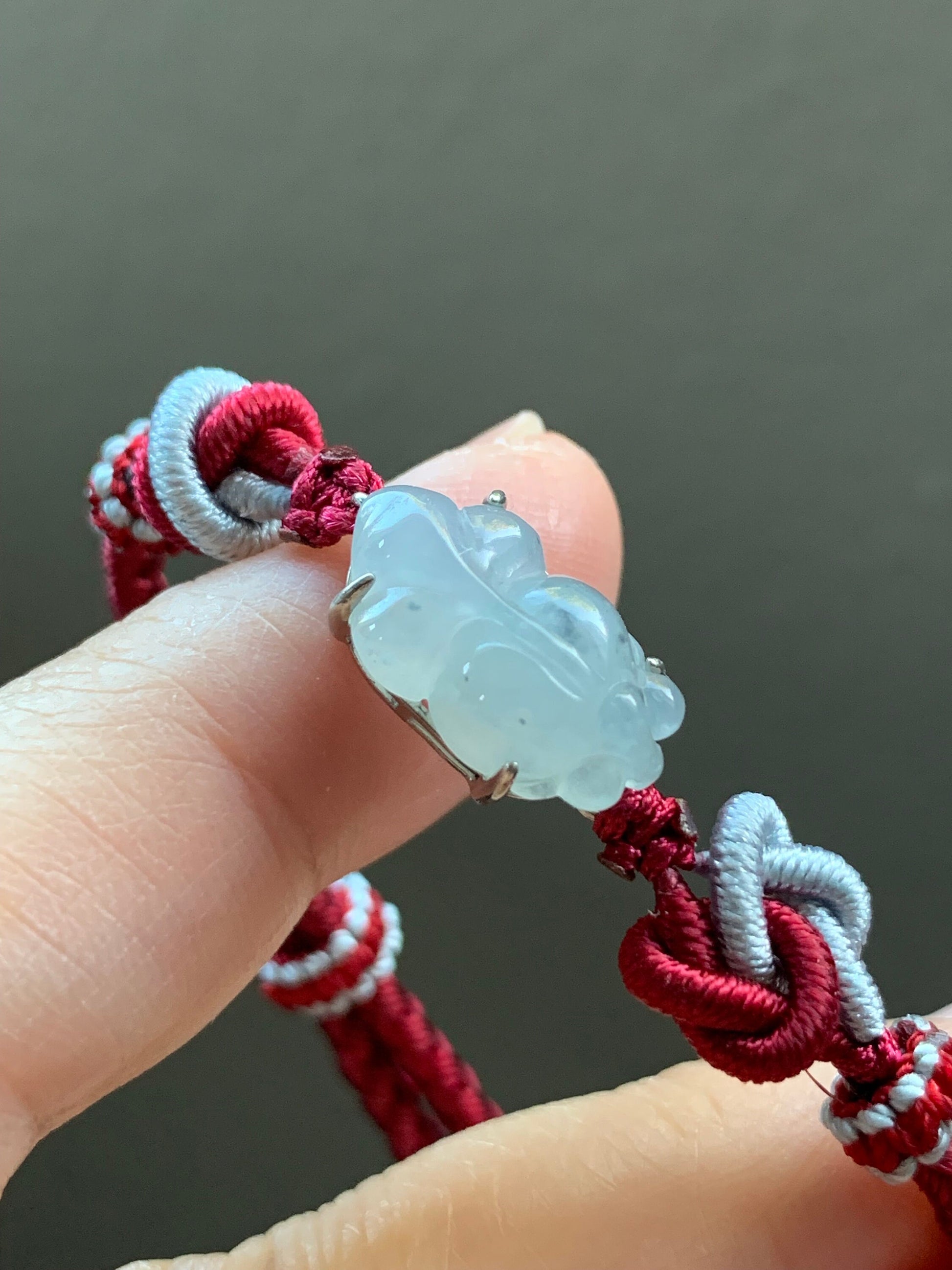 Natural Burmese Icy Translucent Gelatinous Jadeite w/ Wuji Marbling Carved Goldfish Rope Bracelet adjustable Sterling Silver 天然缅甸冰乌鸡翡翠金鱼手绳