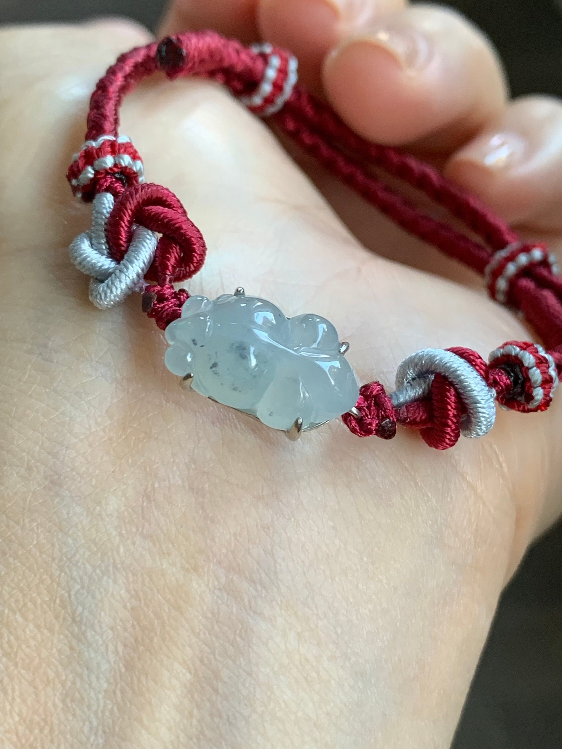 Natural Burmese Icy Translucent Gelatinous Jadeite w/ Wuji Marbling Carved Goldfish Rope Bracelet adjustable Sterling Silver 天然缅甸冰乌鸡翡翠金鱼手绳