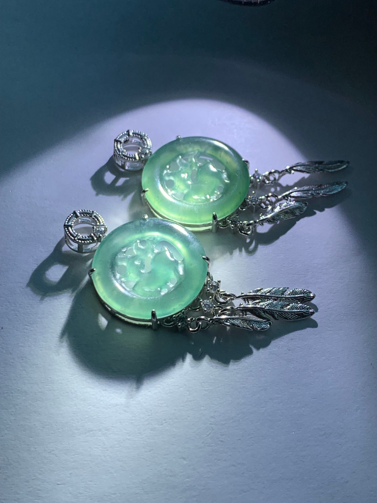 Natural Guatemalan Icy Translucent Teal Blue Jadeite Disc Pendant Carved w/ Deer Dream Catcher Design Sterling Silver 天然高冰危蓝水翡翠小鹿牌捕梦网银镶吊坠