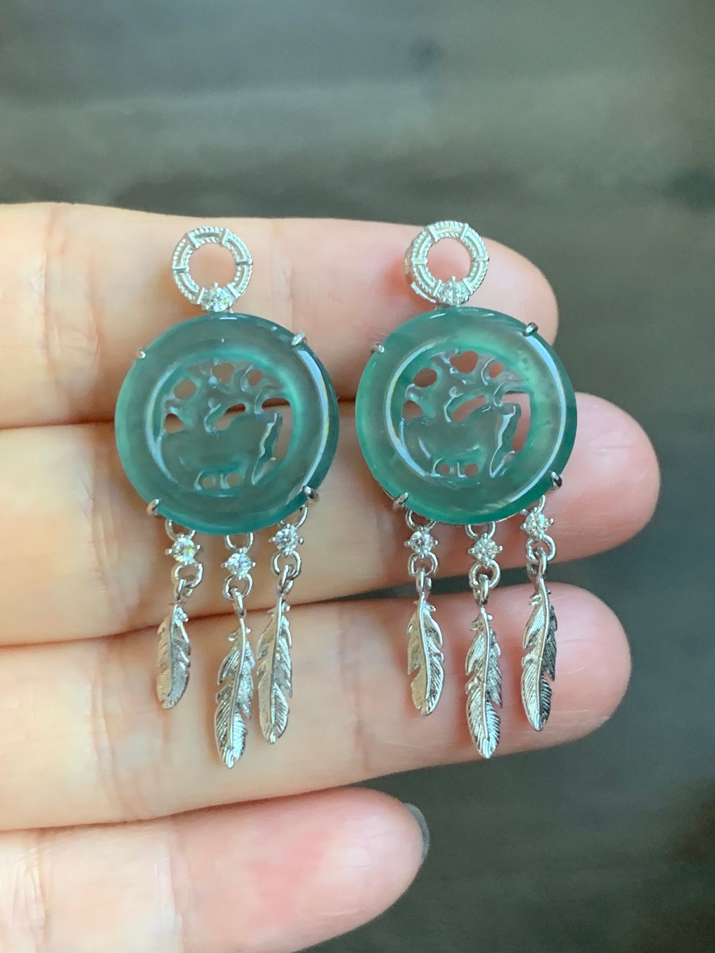 Natural Guatemalan Icy Translucent Teal Blue Jadeite Disc Pendant Carved w/ Deer Dream Catcher Design Sterling Silver 天然高冰危蓝水翡翠小鹿牌捕梦网银镶吊坠