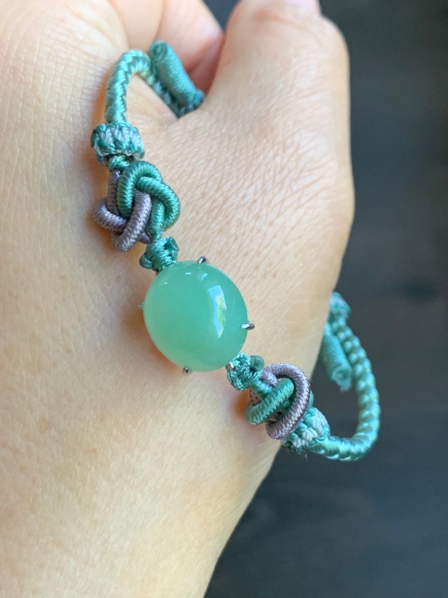 Natural Burmese Icy Translucent Gelatinous Apple Green Jadeite Rope Bracelet Adjustable up to 8.25” Sterling Silver 天然缅甸冰果绿翡翠手绳