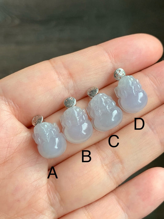 PETITE Natural Burmese Icy Translucent Gelatinous White Jadeite Purple Undertone Pixiu Pendant 18K White Gold 天然缅甸冰胶白翡翠紫底貔貅吊坠