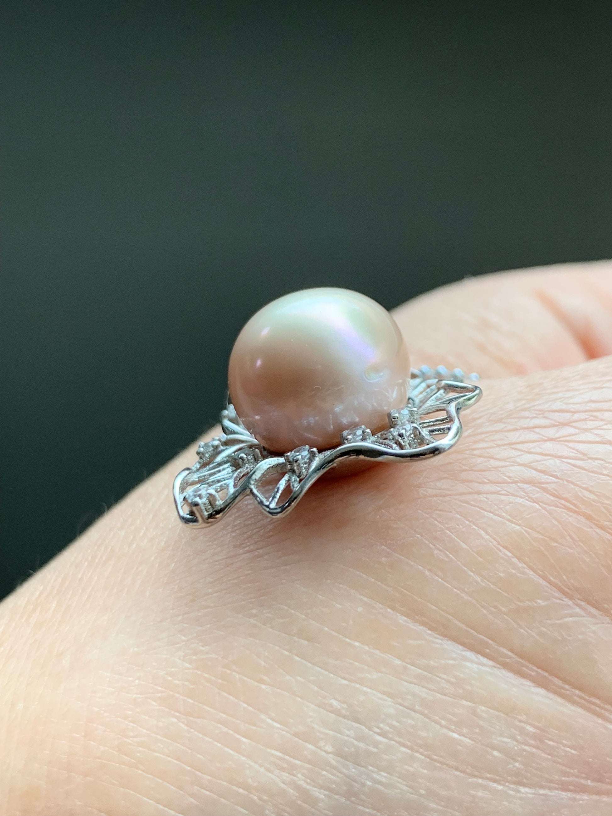 Large Natural Genuine Freshwater Peachy Pink Pearl Pendant S925 Silver Size 12.5mm 天然淡水桃粉色珍珠银镶吊坠