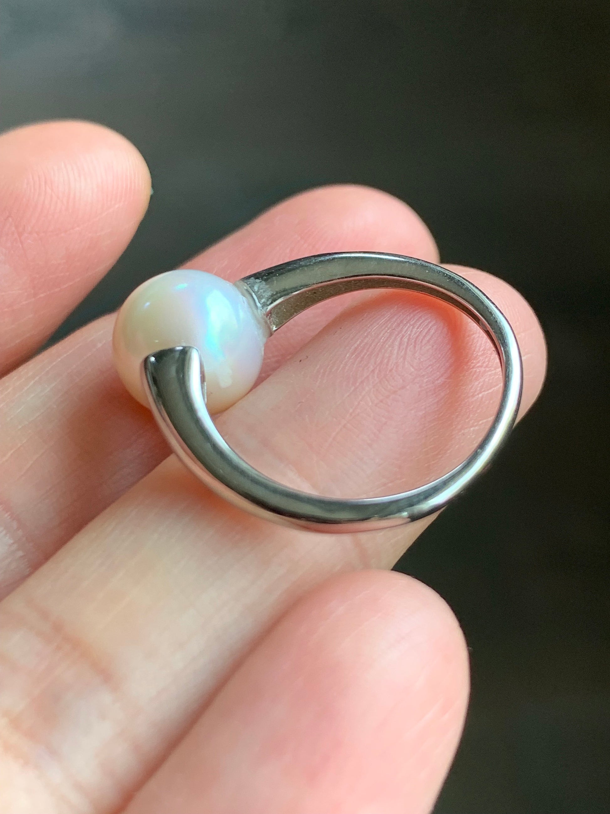 Natural Genuine Freshwater White Round Pearl 9.7mm Solitaire Bypass Ring Open Band S925 Sterling Silver Size 6 天然淡水白色圆珍珠银镶戒指 BKK100