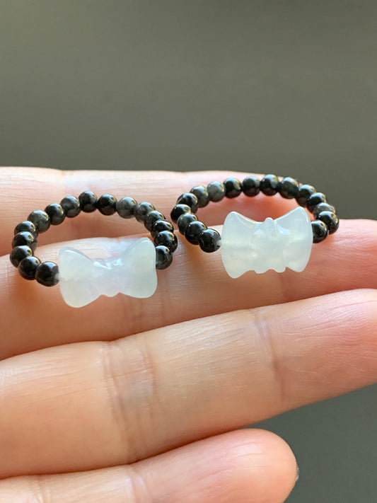 Natural Burmese Icy Translucent Gelatinous White Jadeite Bow Dark Wuji Jadeite Petite Beads Beaded Ring Stretchy 天然缅甸白冰起光翡翠蝴蝶结乌鸡翡翠戒圈