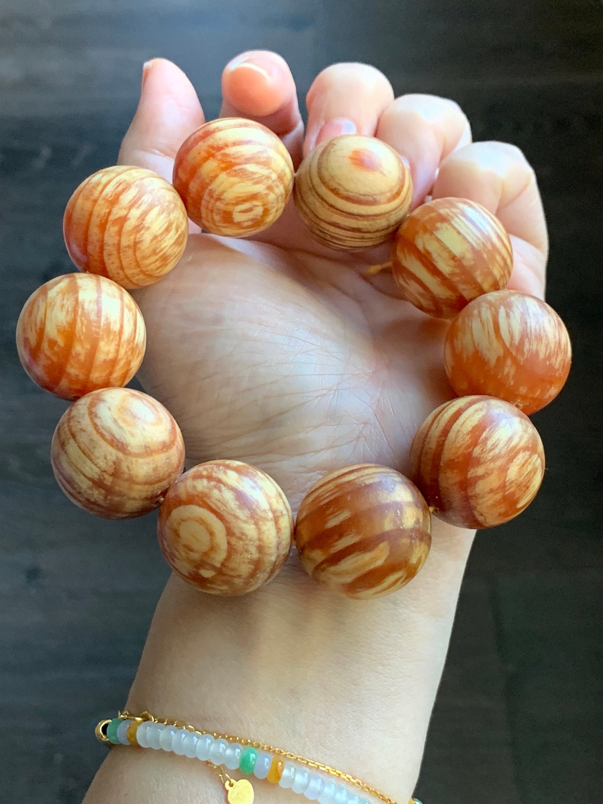 Stunning Large Natural Fossilized Korean Pine Resin Translucent Wood Beads Beaded Bracelet Stretchy 24mm 9” 88 grams 天然大卡红松琥珀木木珠手串 111423