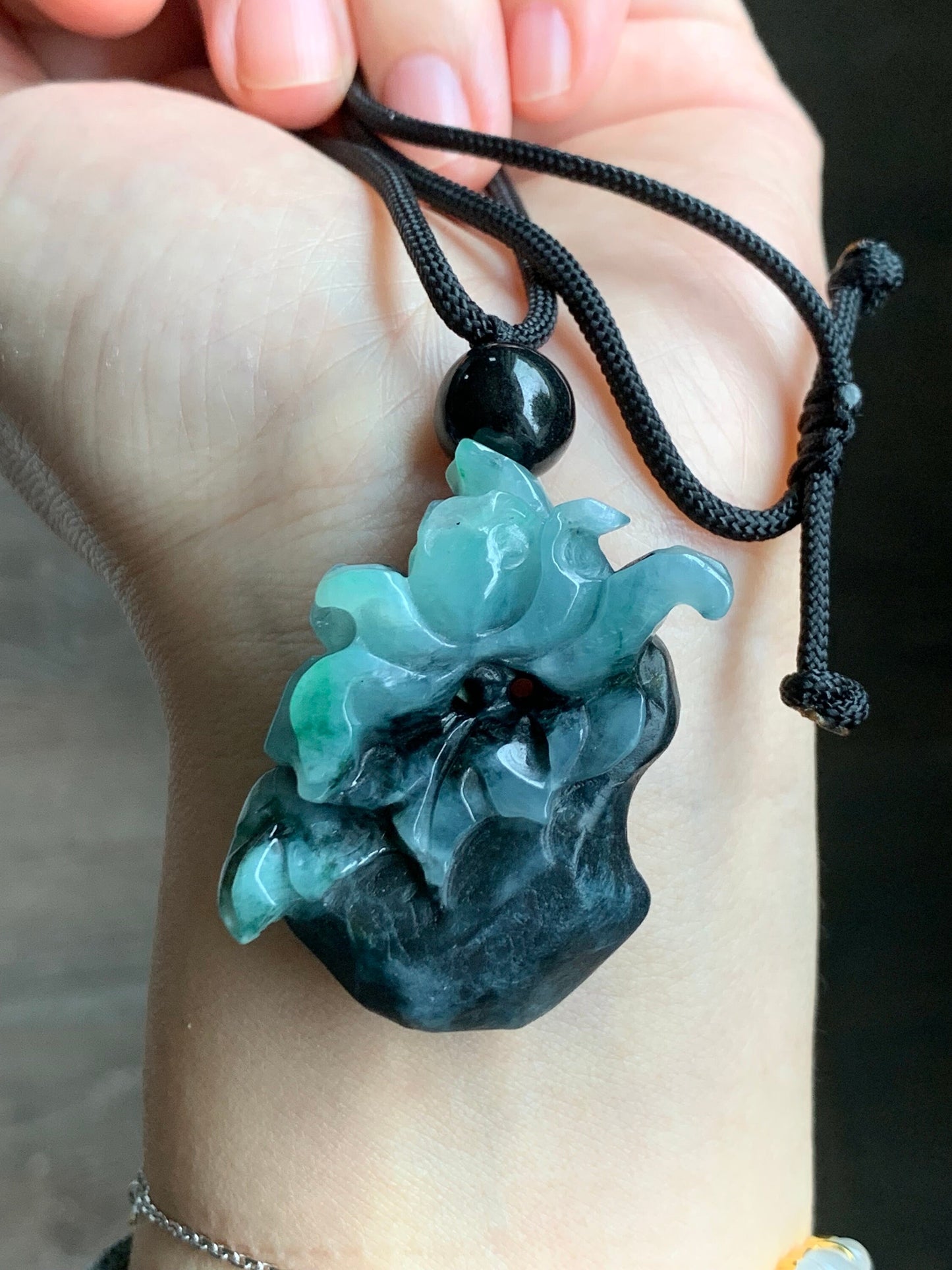 Natural Burmese Icy Translucent Bicolored Jadeite Carved Magnolia Tree Branch Flower Rope Necklace Adjustable 28” 36g 天然缅甸墨翠加冰晴飘绿花翡翠枯木逢春挂件