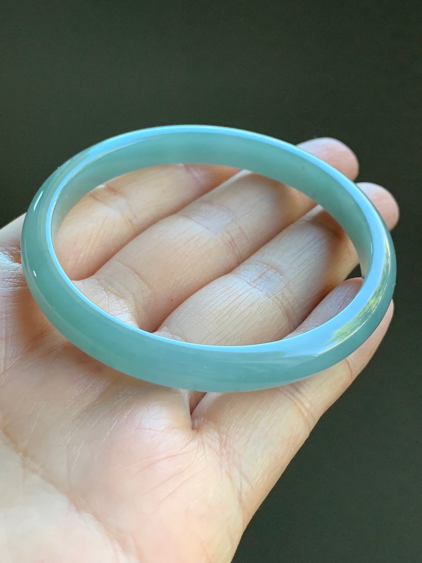 Natural Guatemalan Icy Translucent Light Blue Jadeite Bangle Bracelet 53mm 7.3x5.2mm 21g 天然冰危淡蓝水翡翠细条正圈手镯 QLXK26