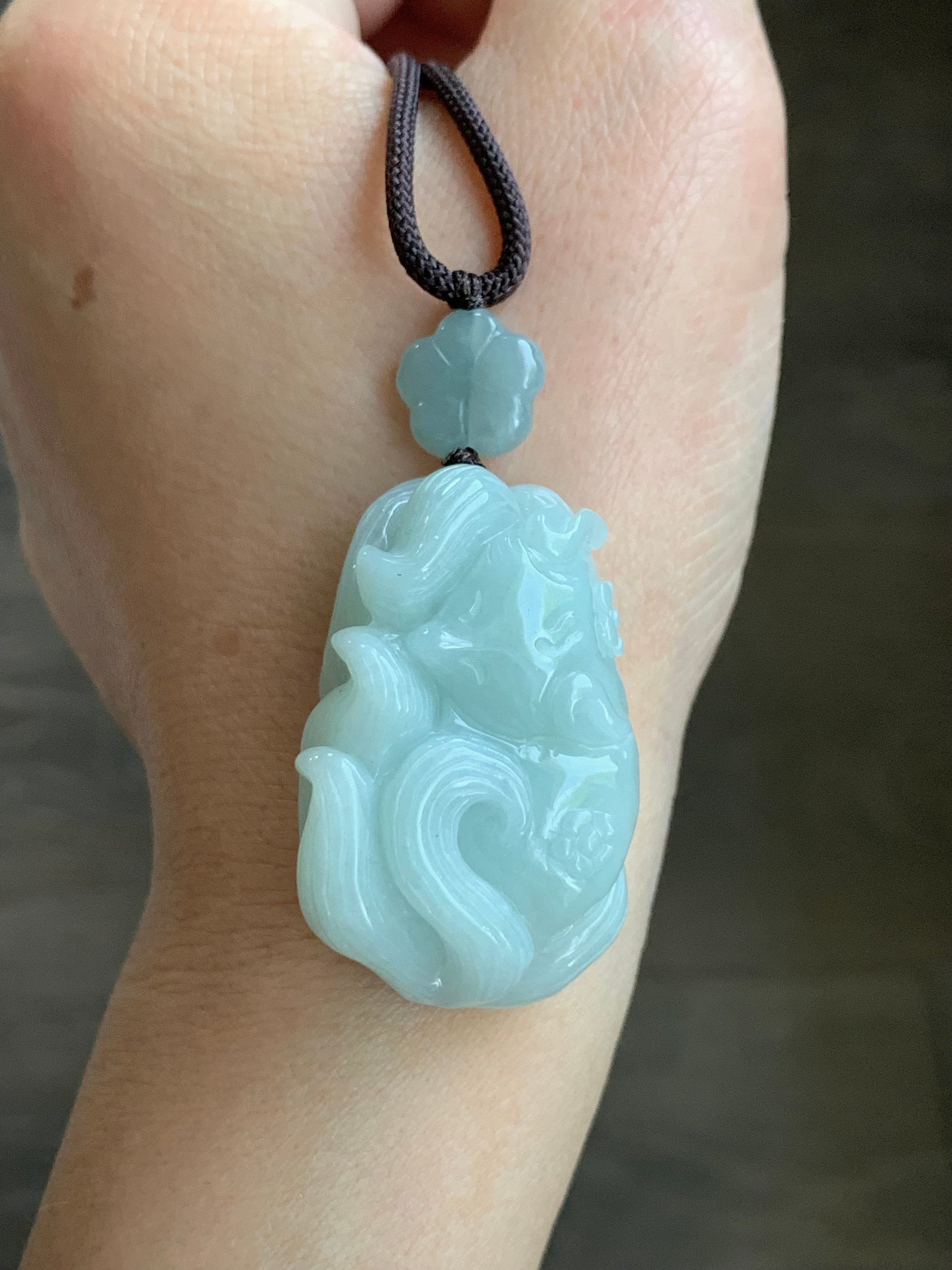 LARGE Natural Burmese Translucent Light Blue Jadeite 3D Carved Sleeping Nine-Tailed Fox Pendant Rope Necklace 25” 28g 天然缅甸糯冰浅蓝翡翠九尾睡狐吊坠