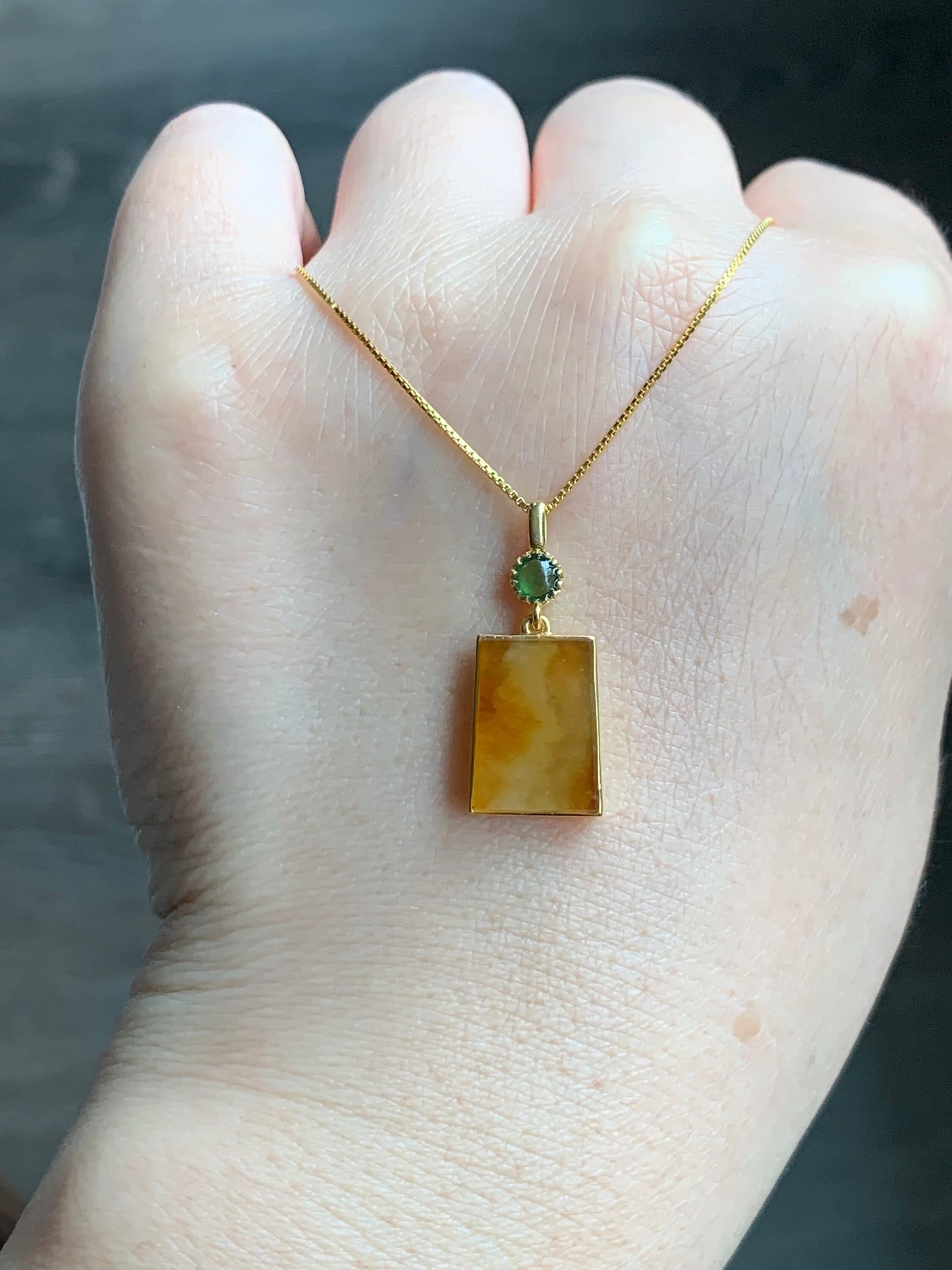 Certified Natural Burmese Icy Translucent Vibrant Yellow Wu Shi Pai Jadeite Trapezoid Shaped Pendant 18K Yellow Gold 天然缅甸起冰油黄翡翠无事牌镶嵌吊坠 3292