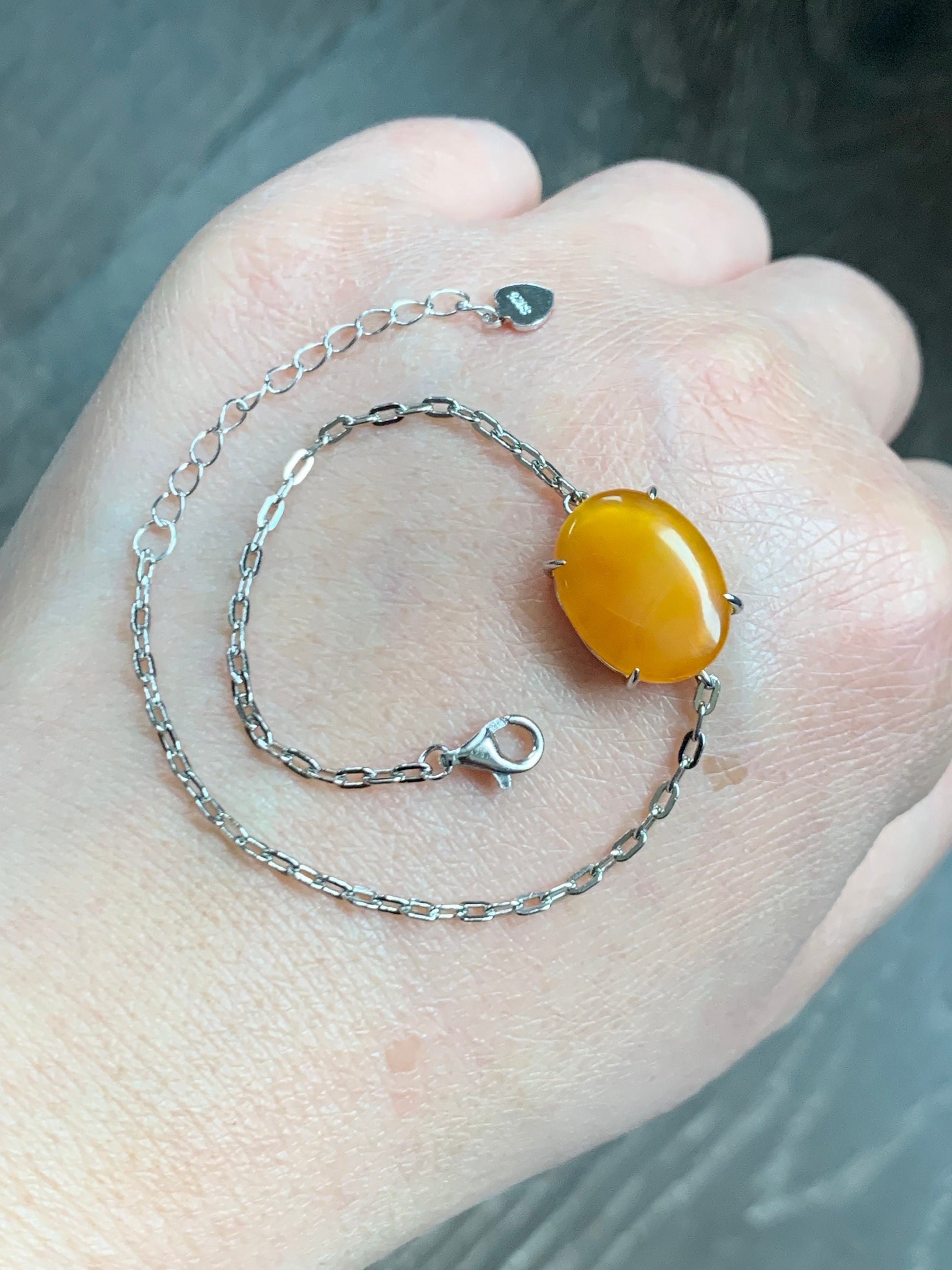 Natural Fossilized Tree Bark Resin Honeybee Wax Oval Canochon Sterling Silver Cable Chain Bracelet Adjustable 6.5”-8” 天然蜜蜡椭圆银镶手链