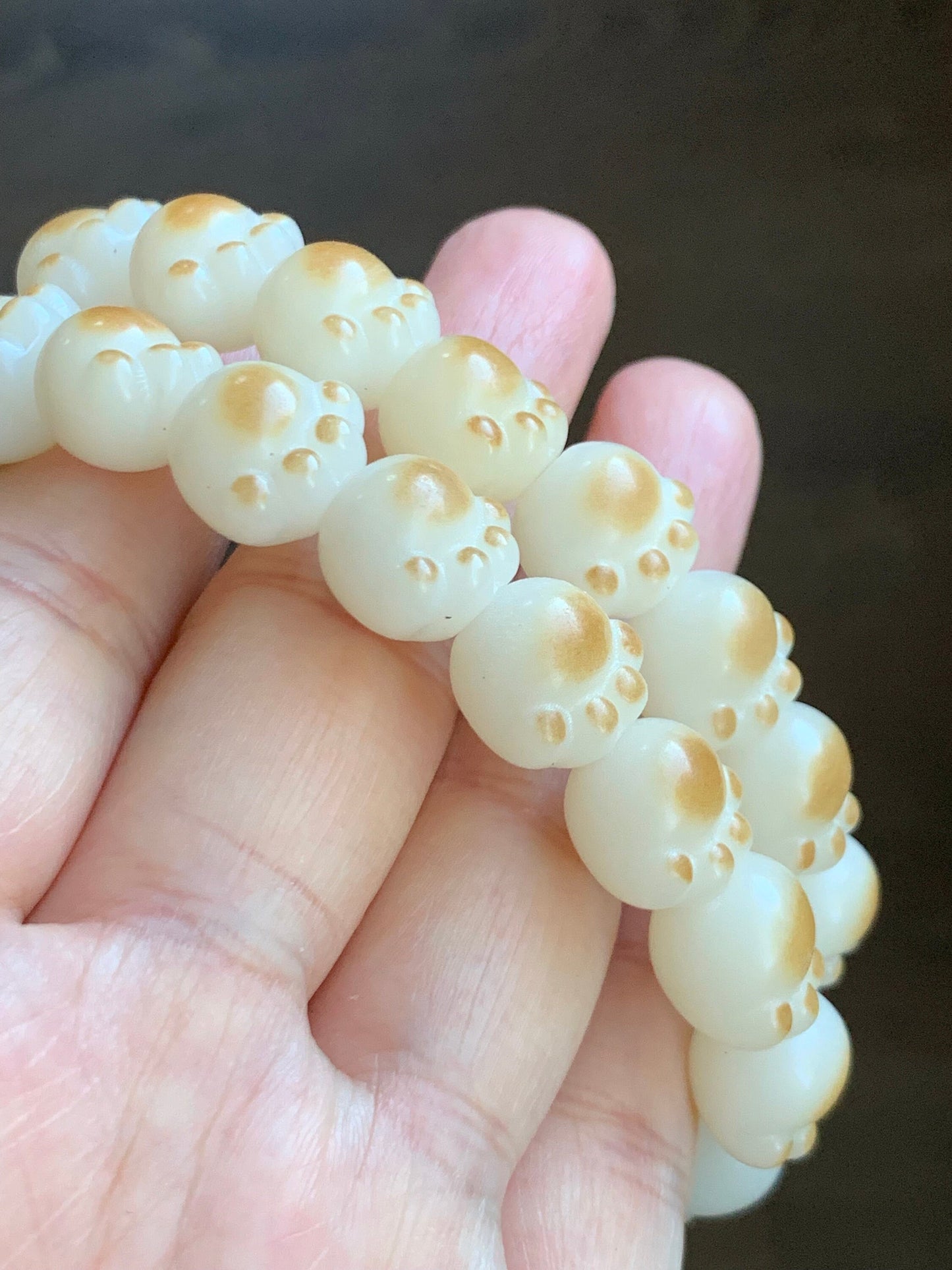 Natural Bodhi Root Carved 3D Paw Print Beads Beaded Bracelet Stretchy 6.5” 天然菩提立体雕刻猫爪手串