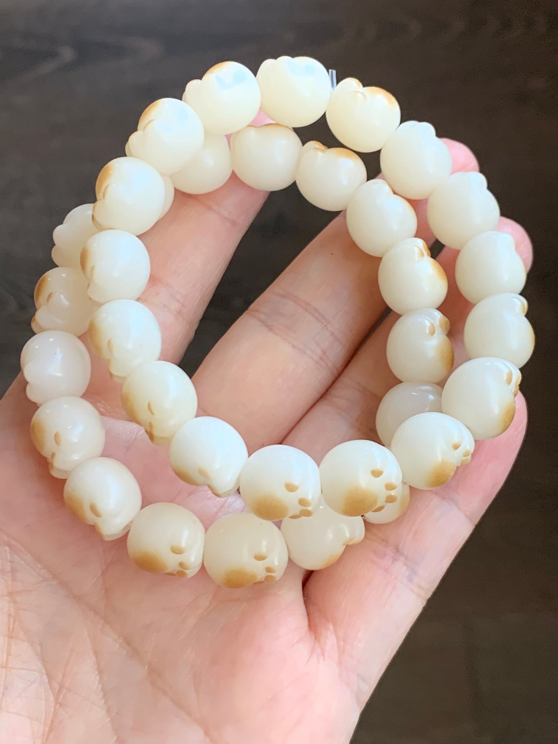 Natural Bodhi Root Carved 3D Paw Print Beads Beaded Bracelet Stretchy 6.5” 天然菩提立体雕刻猫爪手串