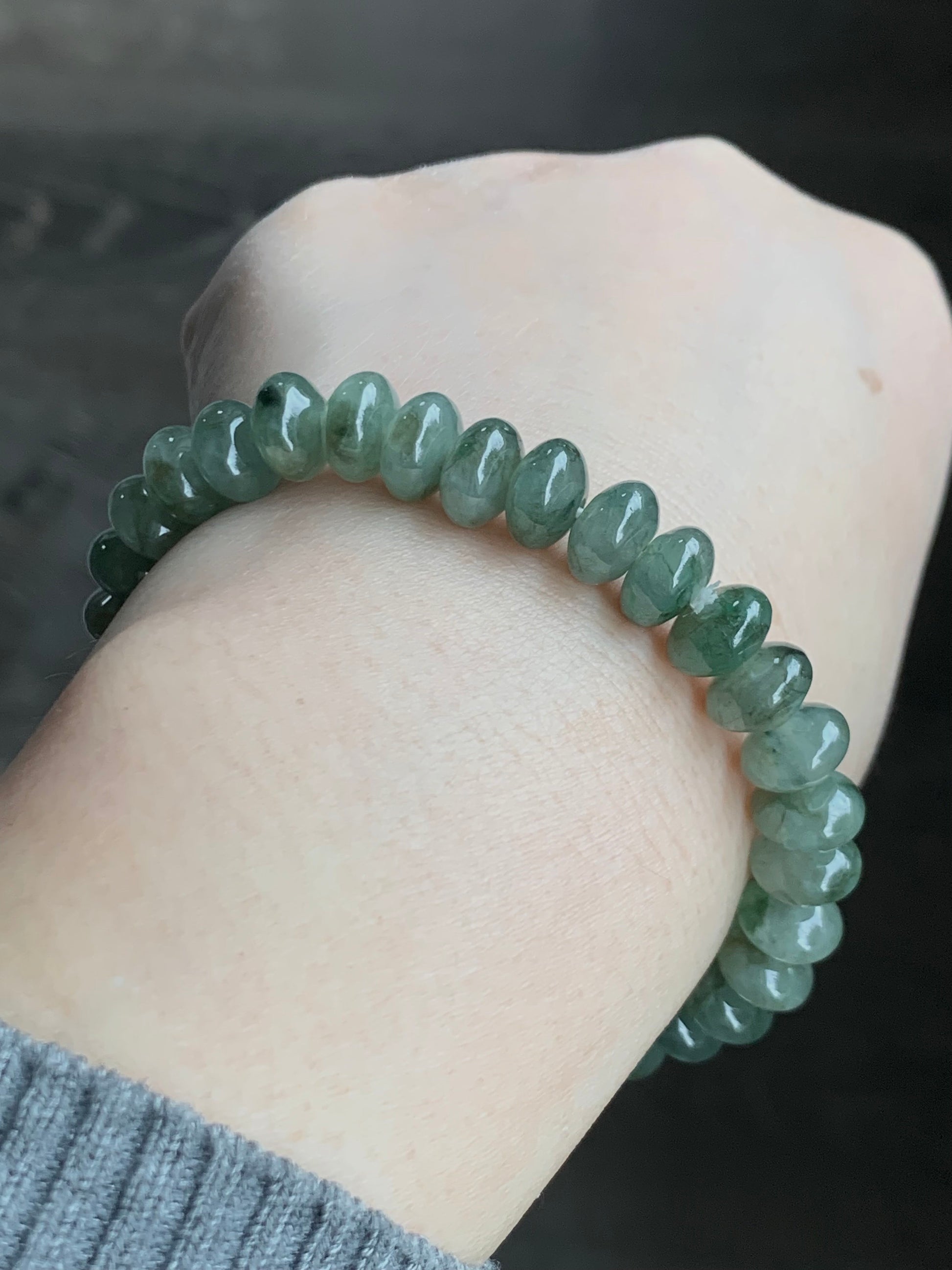 Natural Burmese Icy Translucent Light Green Jadeite Dark Green Marbling Drum Beads Beaded Bracelet Stretchy 6.5” 25g 天然缅甸冰胶晴底飘花翡翠鼓珠手串 31424