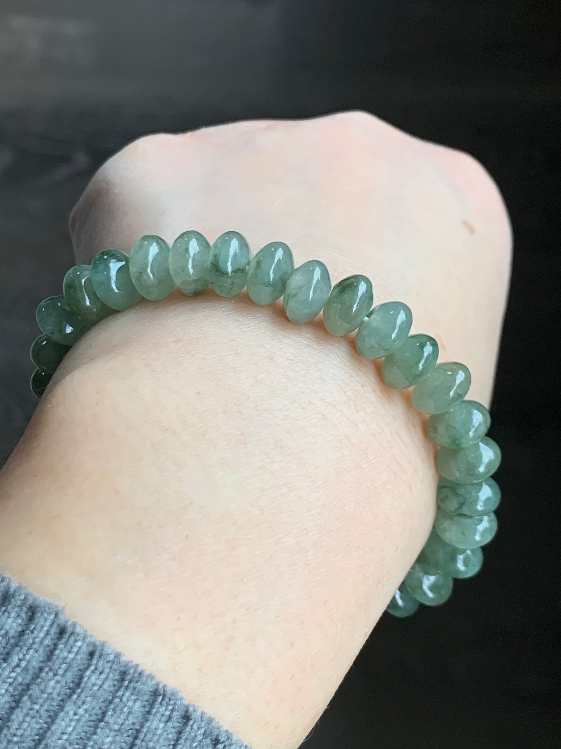 Natural Burmese Icy Translucent Light Green Jadeite Dark Green Marbling Drum Beads Beaded Bracelet Stretchy 6.5” 25g 天然缅甸冰胶晴底飘花翡翠鼓珠手串 31424