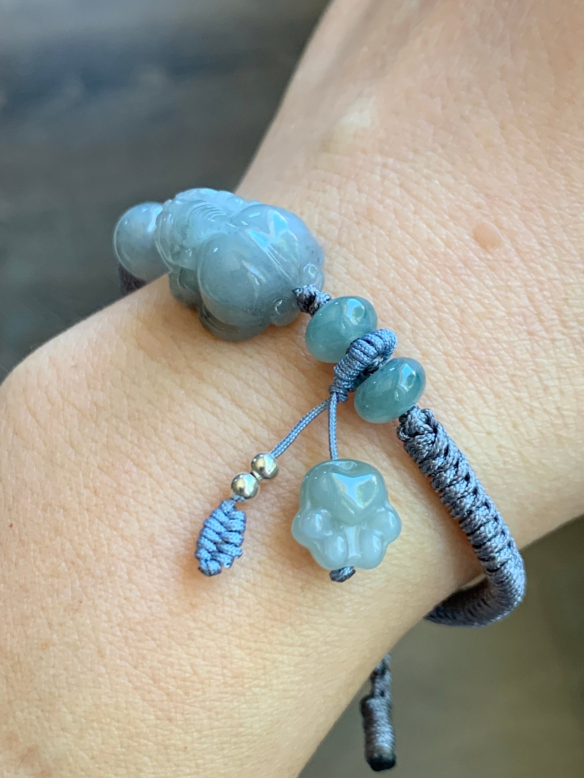 Natural Burmese Icy Translucent Gelatinous Wuji Jadeite Pixiu Jadeite Drum Beads & Paw Charm Rope Bracelet 6.5” Adjustable 天然缅甸冰胶乌鸡翡翠貔貅爪印手绳