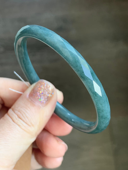 Certified Natural Guatemalan Icy Translucent Dusty Teal Blue Jadeite Diamond Faceted Bangle Bracelet 51.8mm 16.84 grams 天然冰危蓝翡翠细圆条切割面手镯 7102