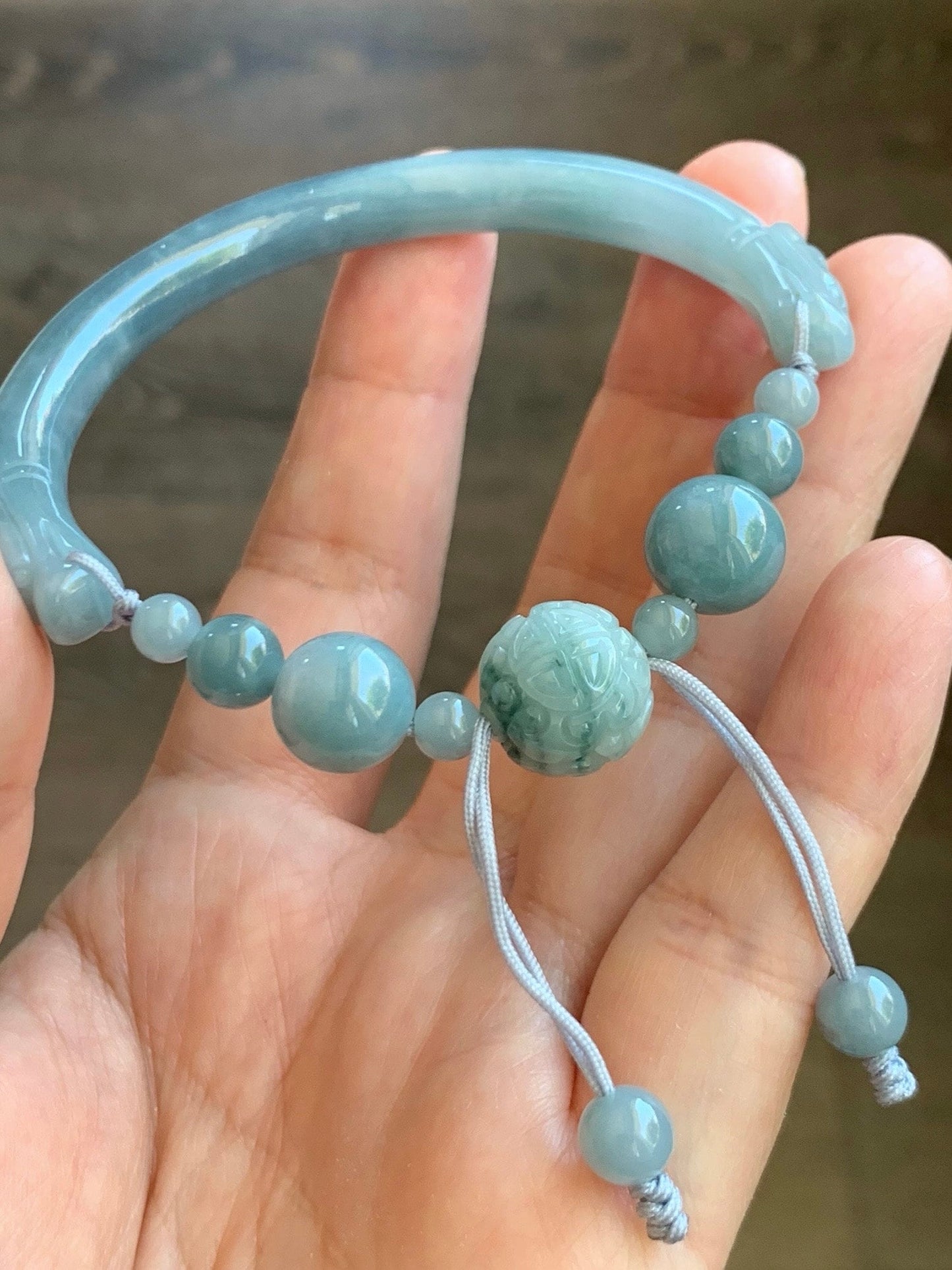 Natural Guatemalan Icy Translucent Dusty Blue Jadeite w/ Dark Teal Blue Marbling Open Bangle Beaded Bracelet 56.6mm 27g 天然冰胶危篮翡翠半镯手串