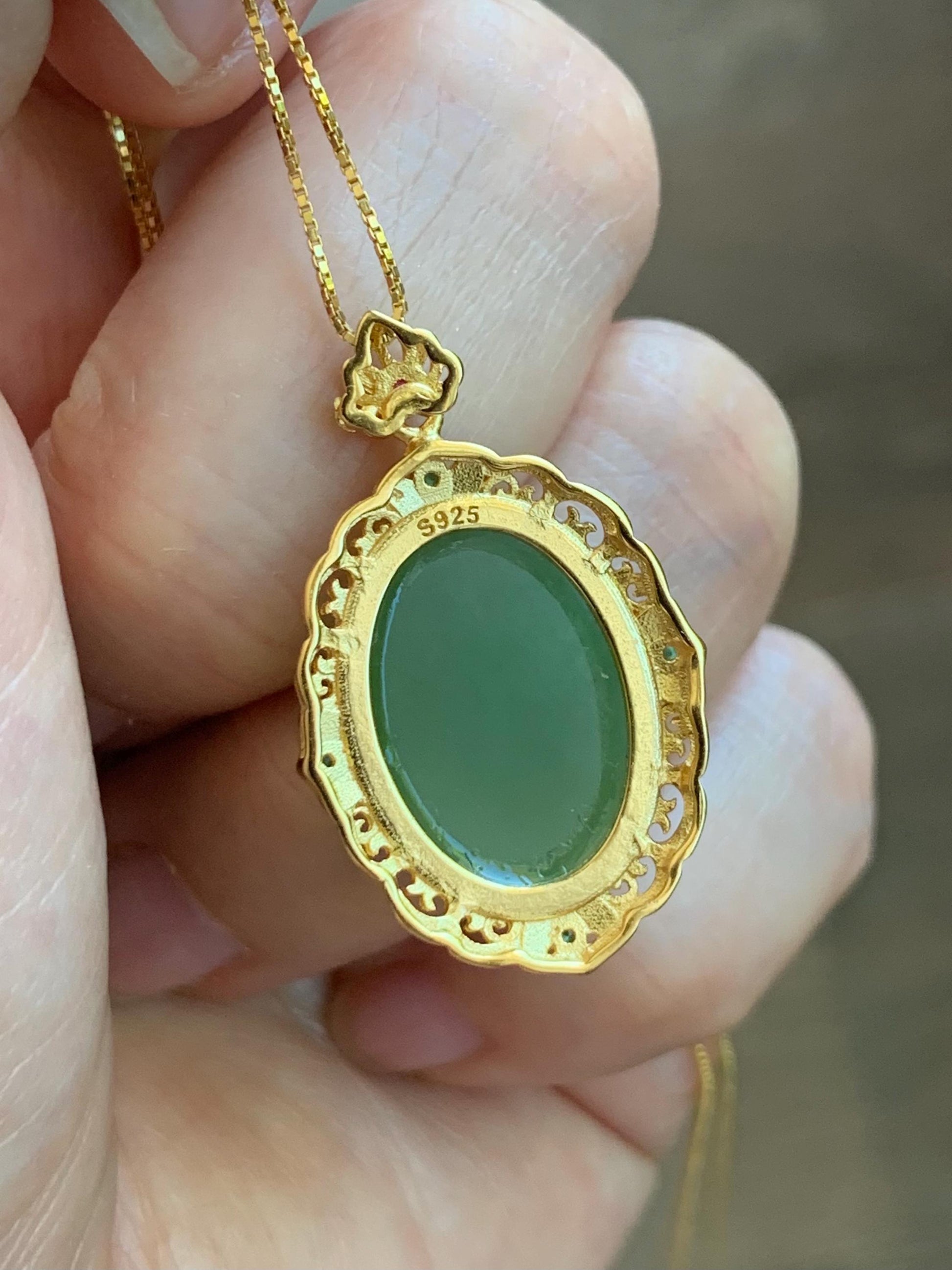 Natural Olive Green Nephrite Hetian Jade Oval Cabochon Pendant S925 Sterling Silver Yellow Gold Overlay 5 grams 天然和田玉碧玉吊坠银镶 A