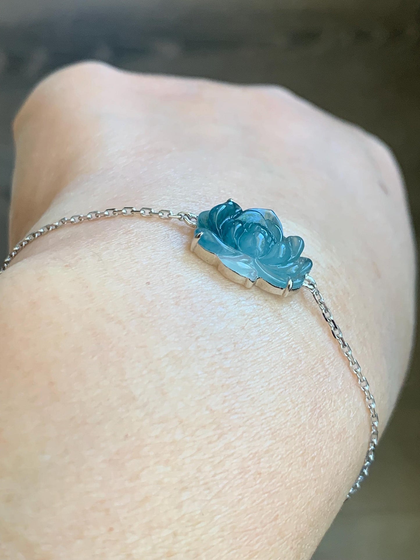 Certified Natural Burmese Icy Translucent Blue Jeans Marbled Jadeite Lotus Flower Bracelet 18K White Gold 6.25"-7" 天然缅甸冰胶牛仔蓝飘花翡翠莲花镶嵌手链 8625