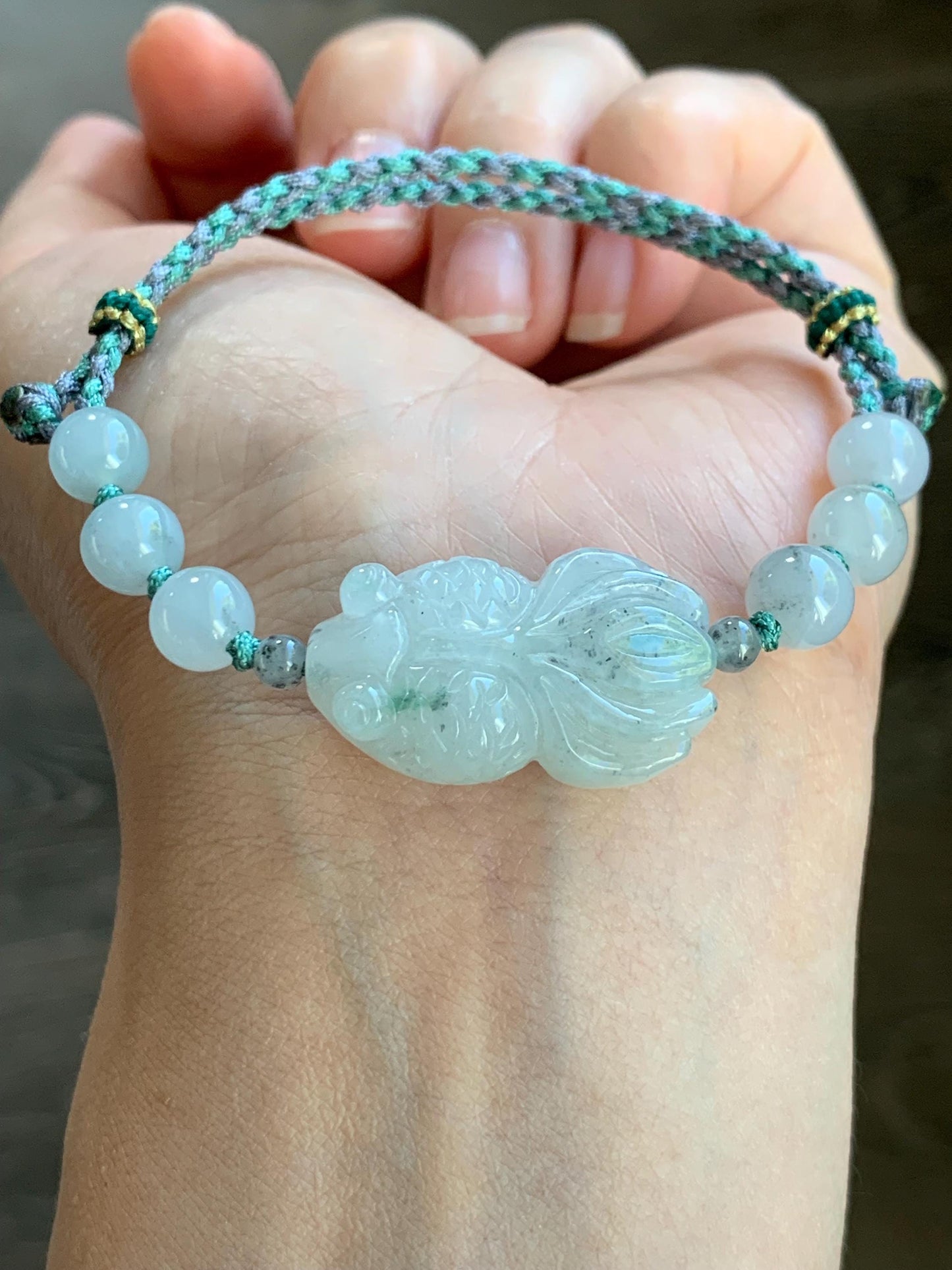 Natural Burmese Grade A Icy Translucent Gelatinous Wuji Jadeite w/ Green Marbling Carved Goldfish Rope Bracelet Adjustable 天然缅甸冰胶乌鸡飘绿花翡翠金鱼手绳