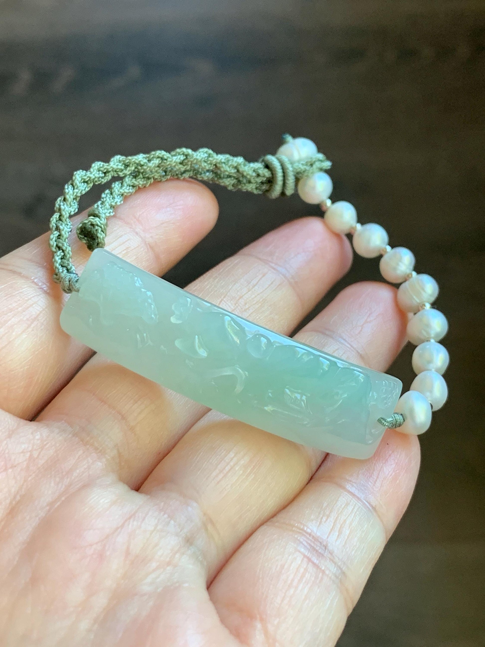 Natural Burmese Icy Translucent Light Green Jadeite Carved Shan Shui Landscape Cuff Freshwater Pearls Rope Bracelet 12g 天然缅甸糯冰晴色翡翠山水牌珍珠手绳