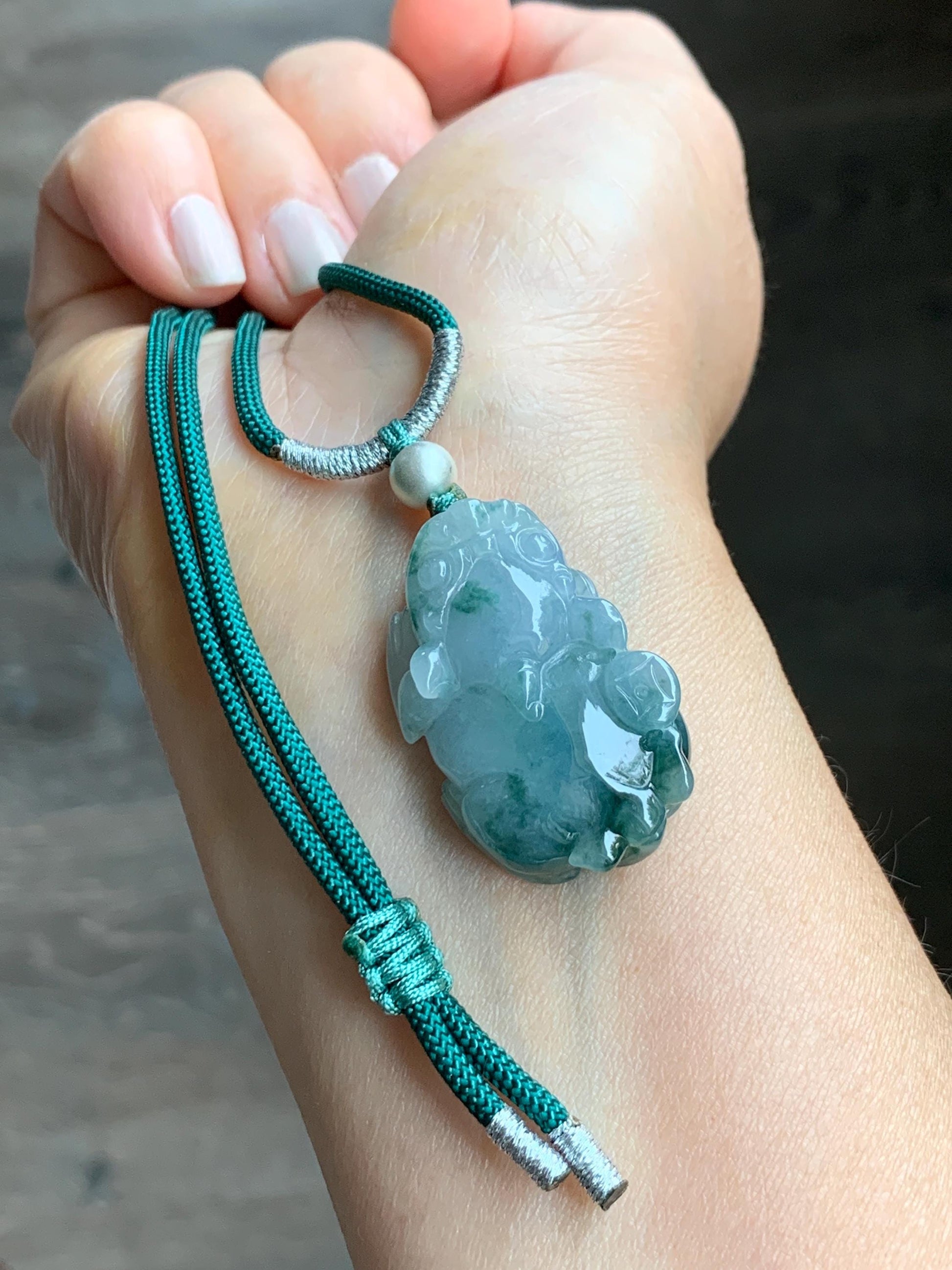 Natural Burmese Icy Translucent Gelatinous Teal Green Marbled Jadeite Pixiu Pendant Rope Necklace Sterling Silver 16g 天然缅甸冰胶飘花翡翠貔貅吊坠