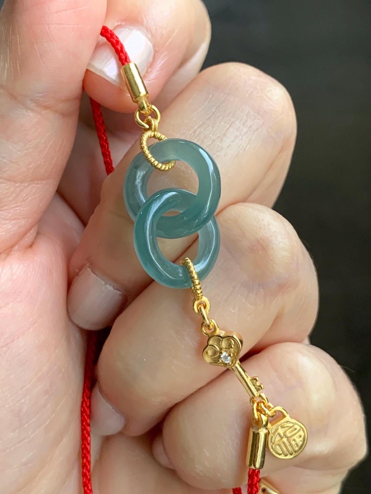 Natural Guatemalan Icy Translucent Teal Blue Carved Interlocking Links “Love” Rope Sterling Silver Key Bracelet Adjustable 4g 天然冰危蓝翡翠环环相扣手绳