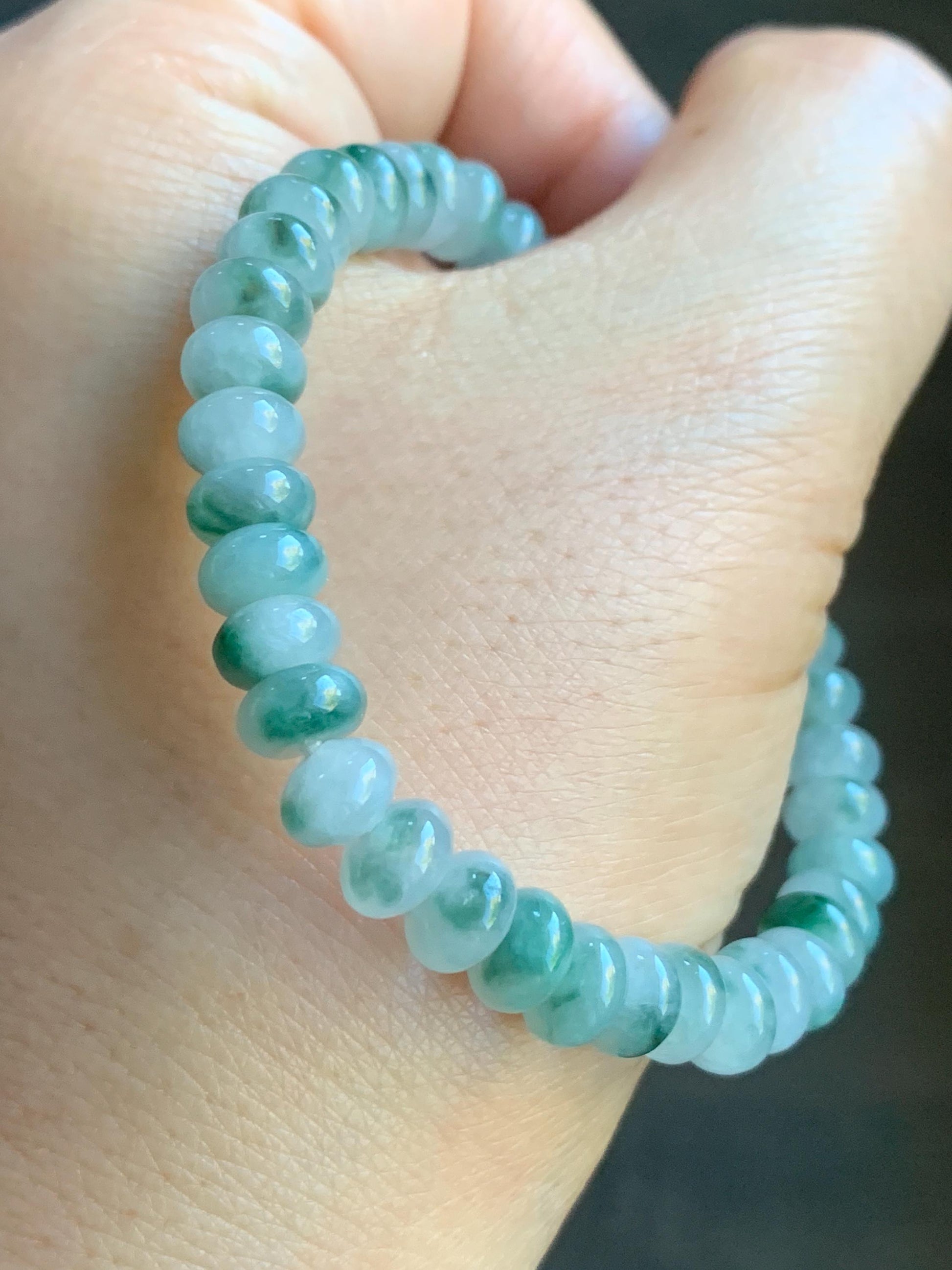 Natural Burmese Icy Translucent Light Green Teal Green Marbled Jadeite Drum Beads Beaded Bracelet Stretchy 6” 15g 天然缅甸冰胶晴色飘花翡翠鼓珠手串 SH919