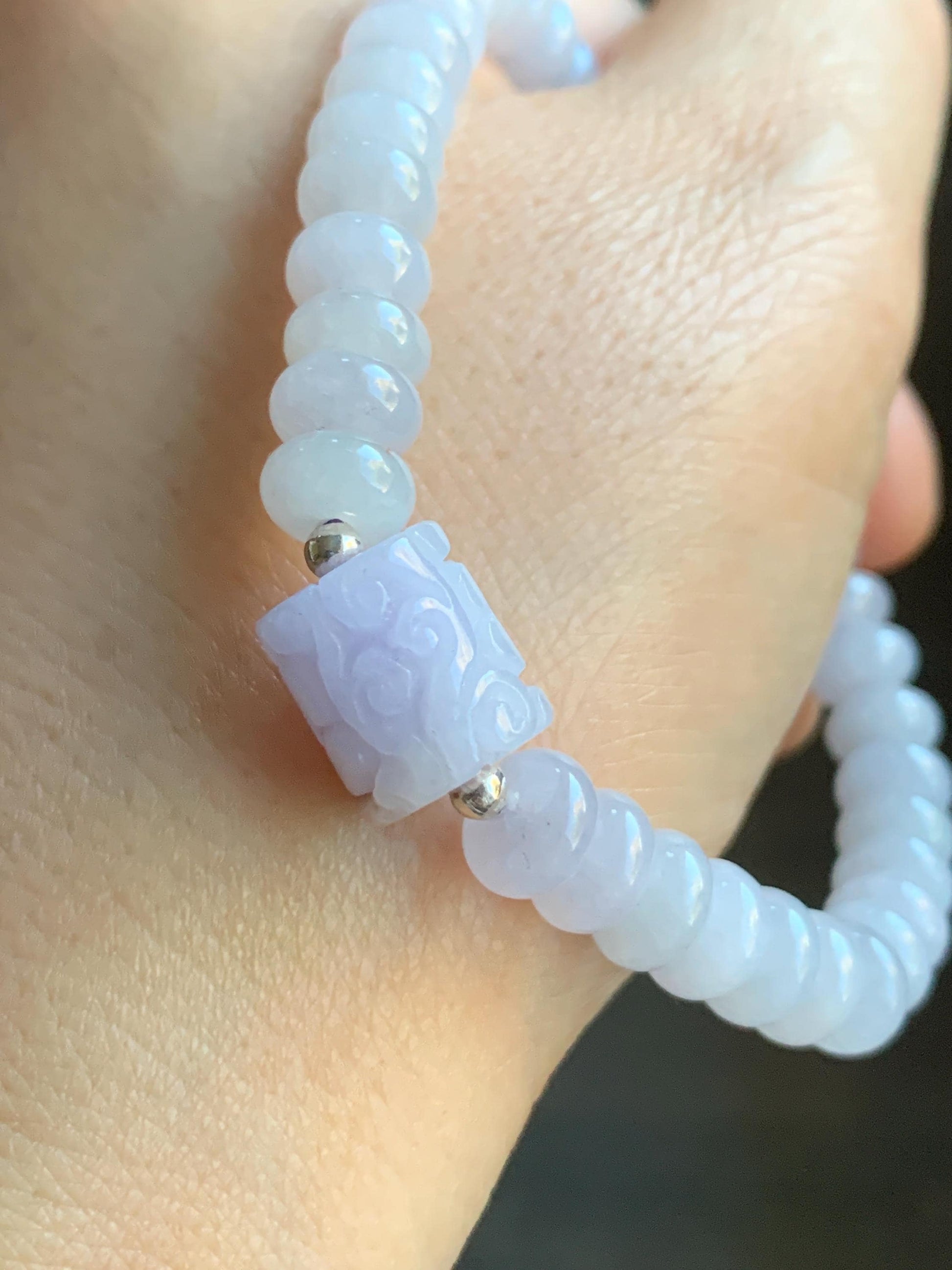 Natural Burmese Icy Translucent Light Lavender Jadeite Engraved Barrel Bead Drum Beads Beaded Bracelet 7.25” 20g 天然缅甸冰淡紫翡翠仿古雕桶珠翡翠鼓珠手串 DZG102