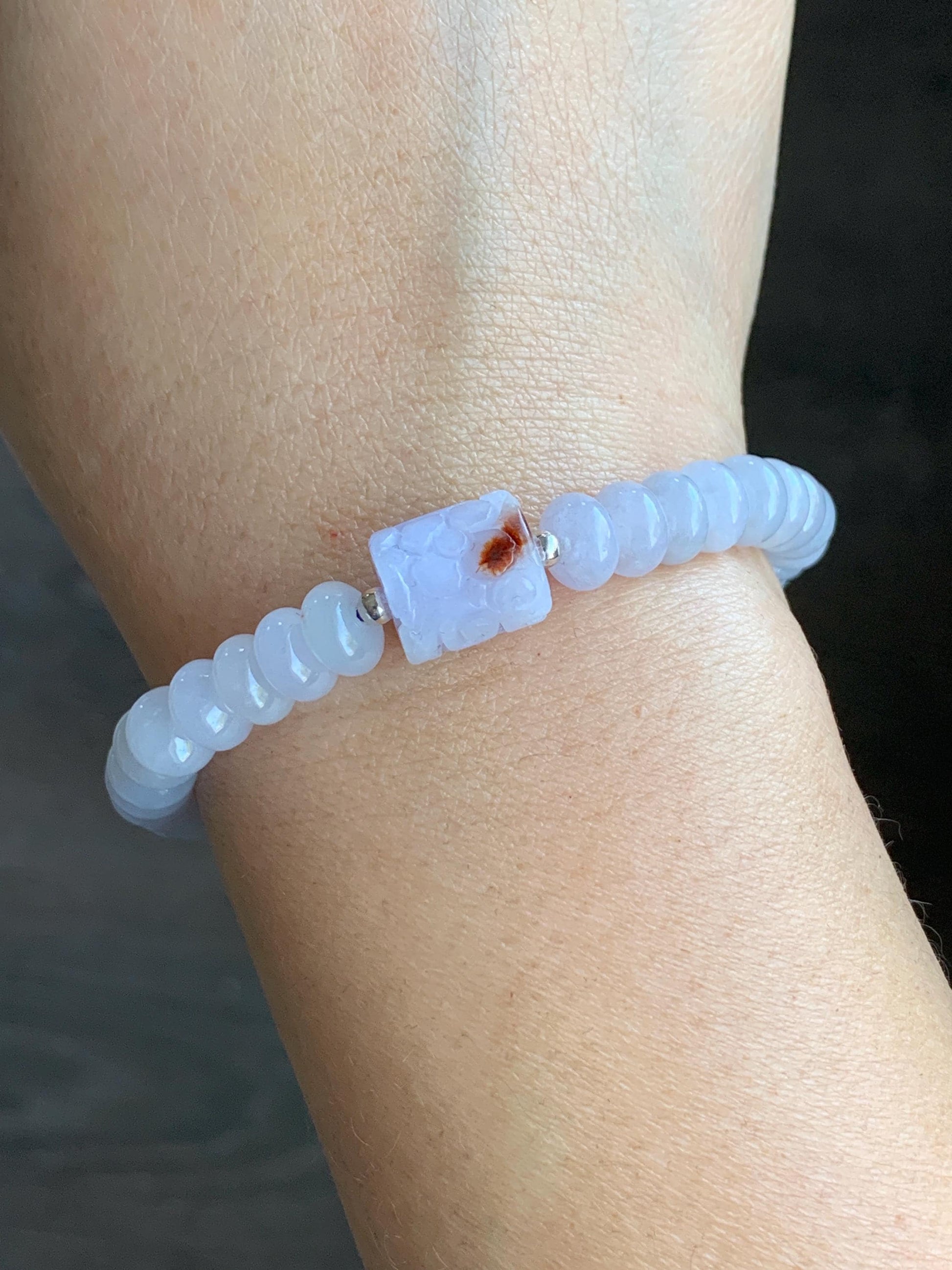 Natural Burmese Icy Translucent Light Lavender Jadeite Engraved Barrel Bead Drum Beads Beaded Bracelet 7.25” 20g 天然缅甸冰淡紫翡翠仿古雕桶珠翡翠鼓珠手串 DZG102