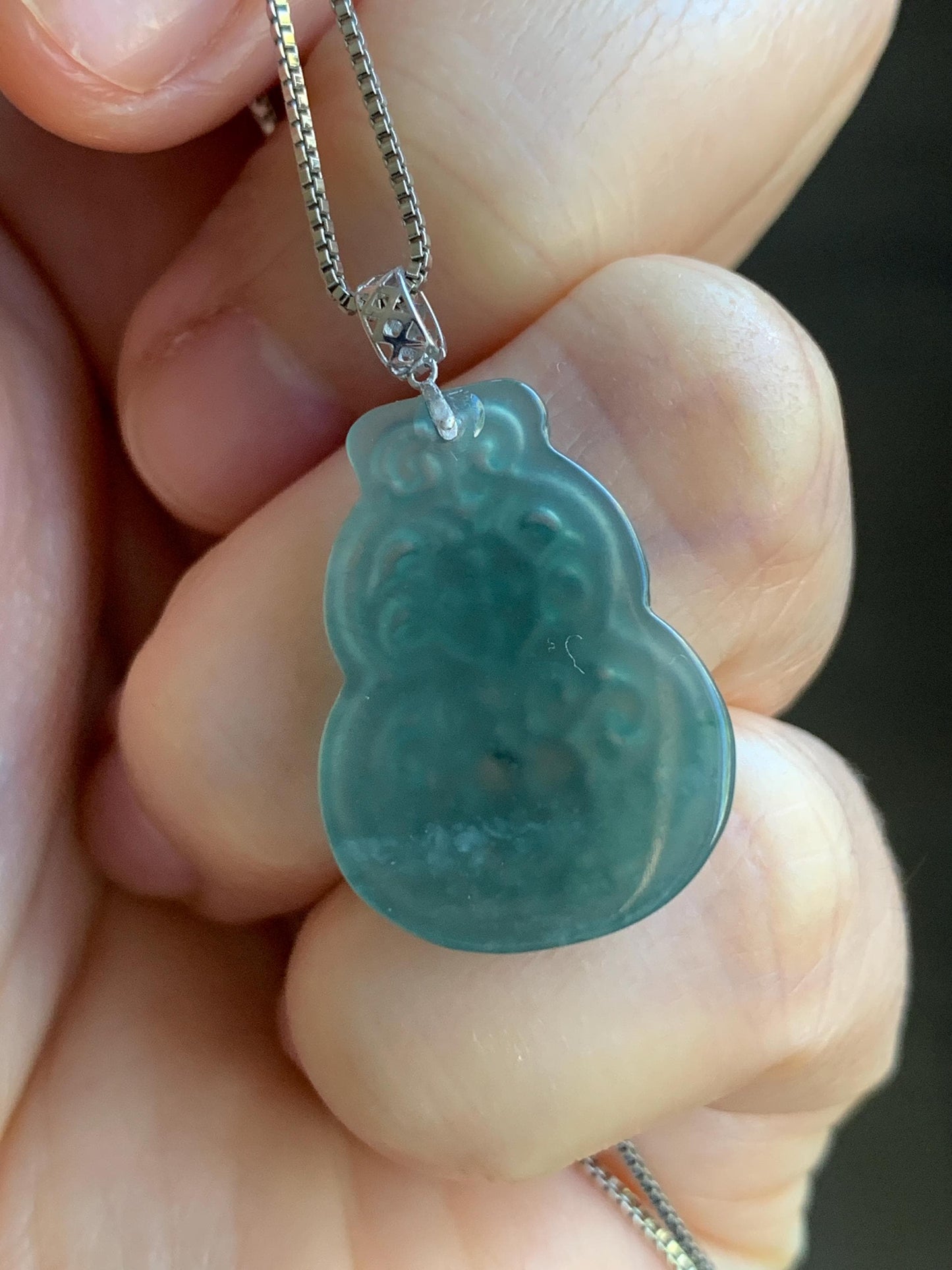 Natural Guatemalan Icy Translucent Teal Blue Jadeite Engraved Hulu Gourd Pendant 18K White Gold 3g 天然冰危蓝翡翠仿古雕葫芦镶嵌吊坠 B