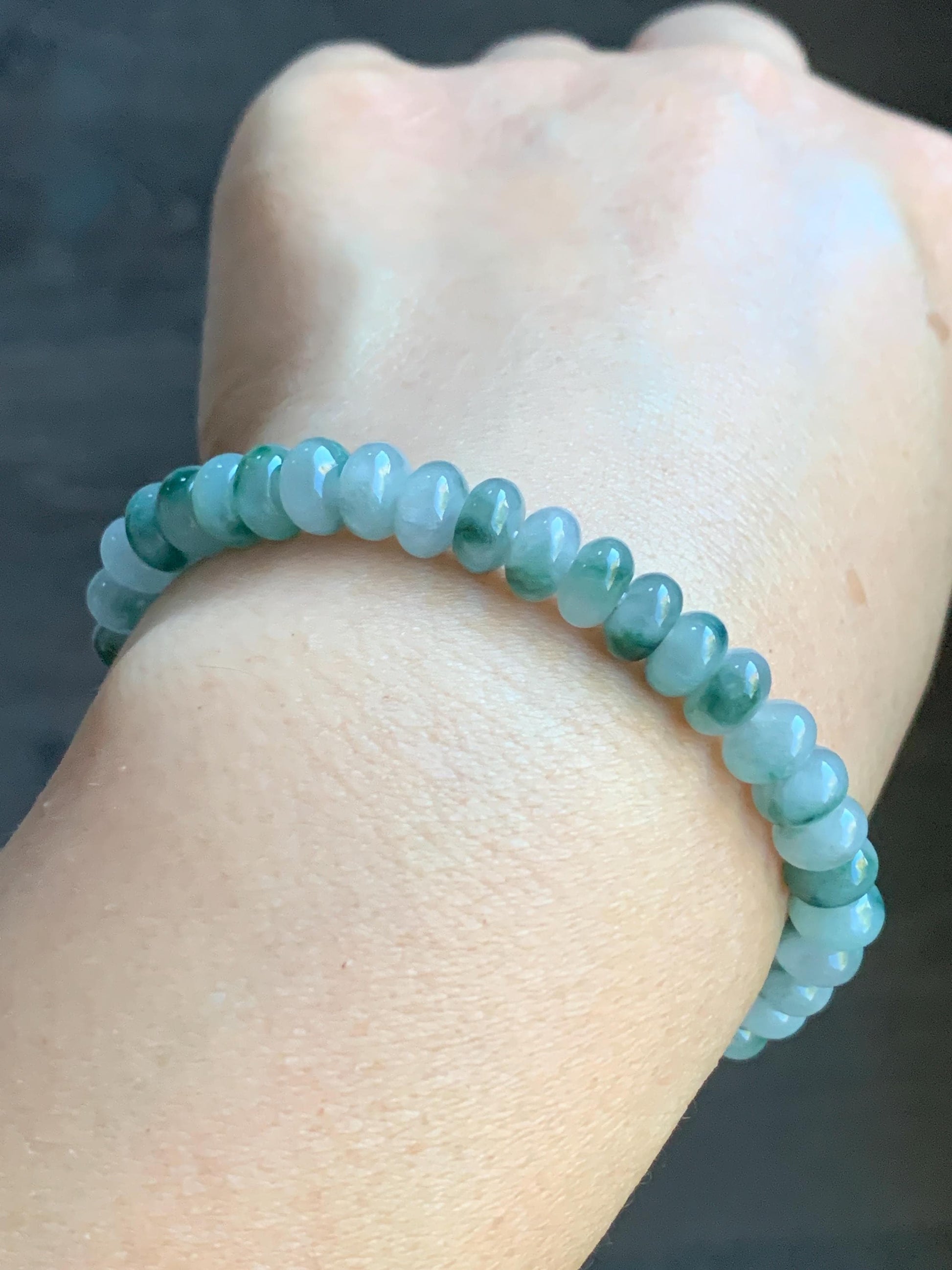 Natural Burmese Icy Translucent Light Green Teal Green Marbled Jadeite Drum Beads Beaded Bracelet Stretchy 6” 15g 天然缅甸冰胶晴色飘花翡翠鼓珠手串 SH919