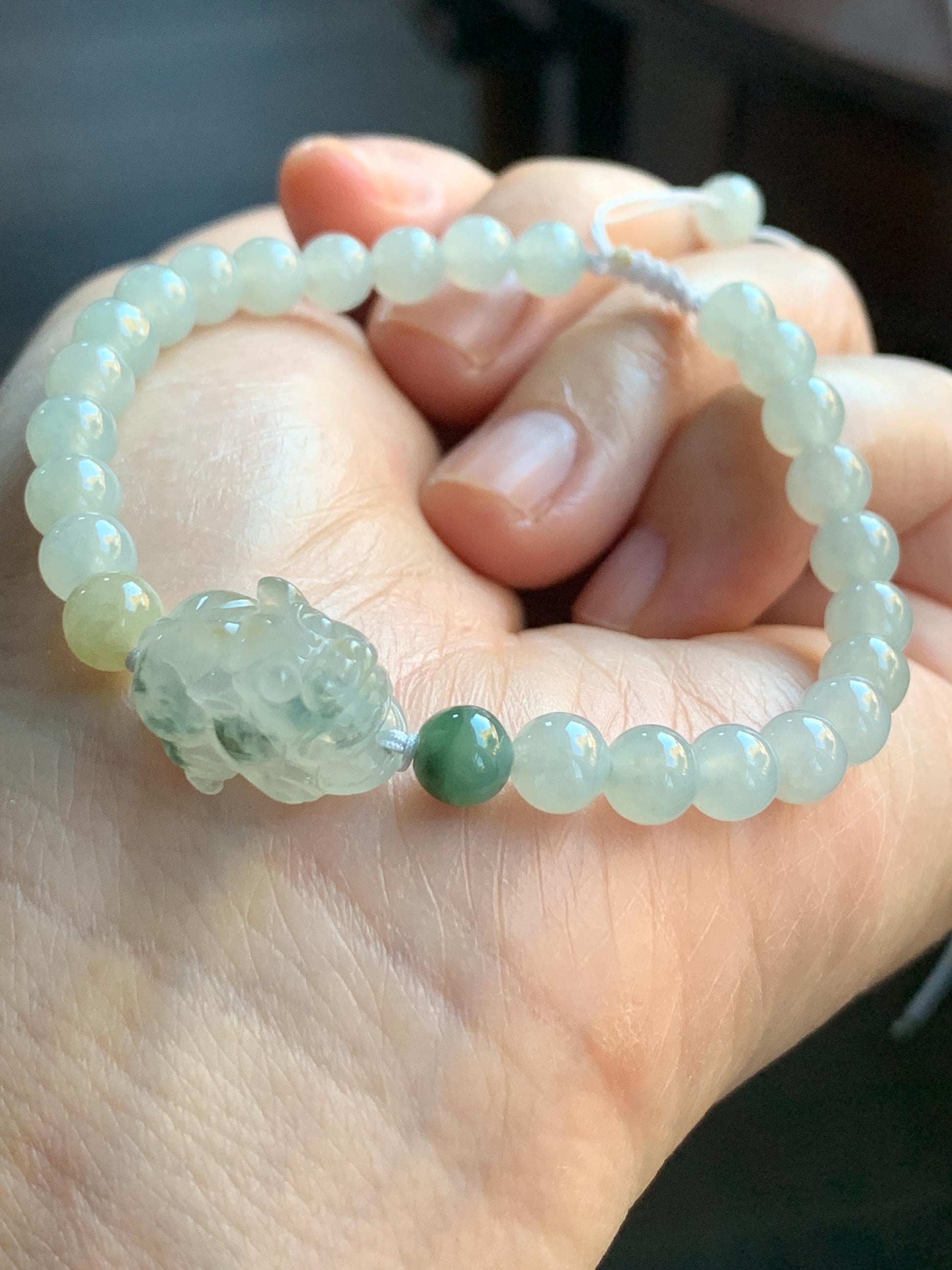 Natural Burmese Icy Translucent Gelatinous Light Beige Teal Green Marbled Jadeite Pixiu Beaded Bracelet 6mm 6.75” 12g 天然缅甸冰胶冰黄飘花翡翠貔貅手串