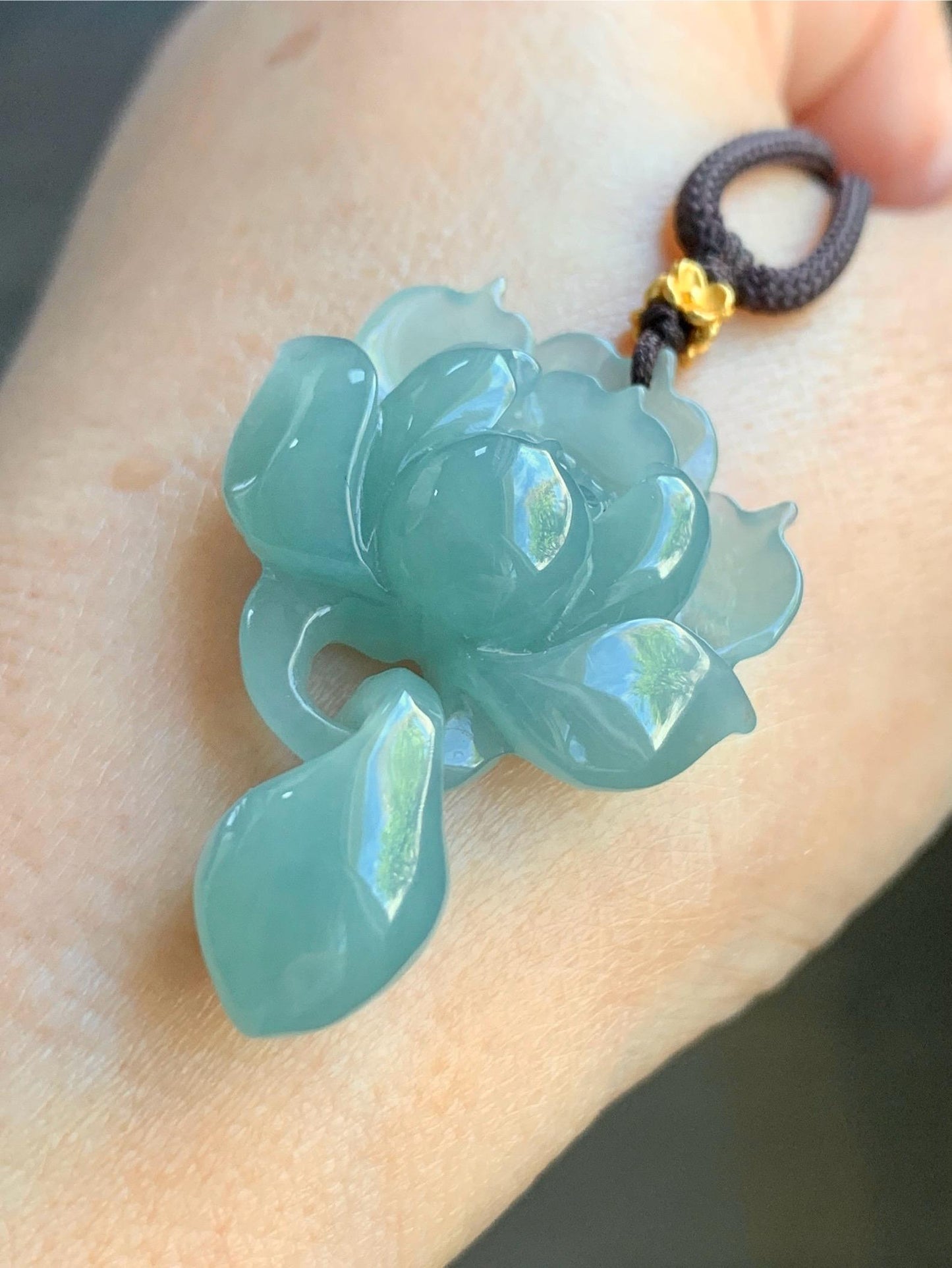 Certified Natural Guatemalan Icy Translucent Light Teal Blue Jadeite Lotus Flower Interlocked Teardrop Pendant Necklace 天然冰胶危浅蓝翡翠荷花环环相扣吊坠